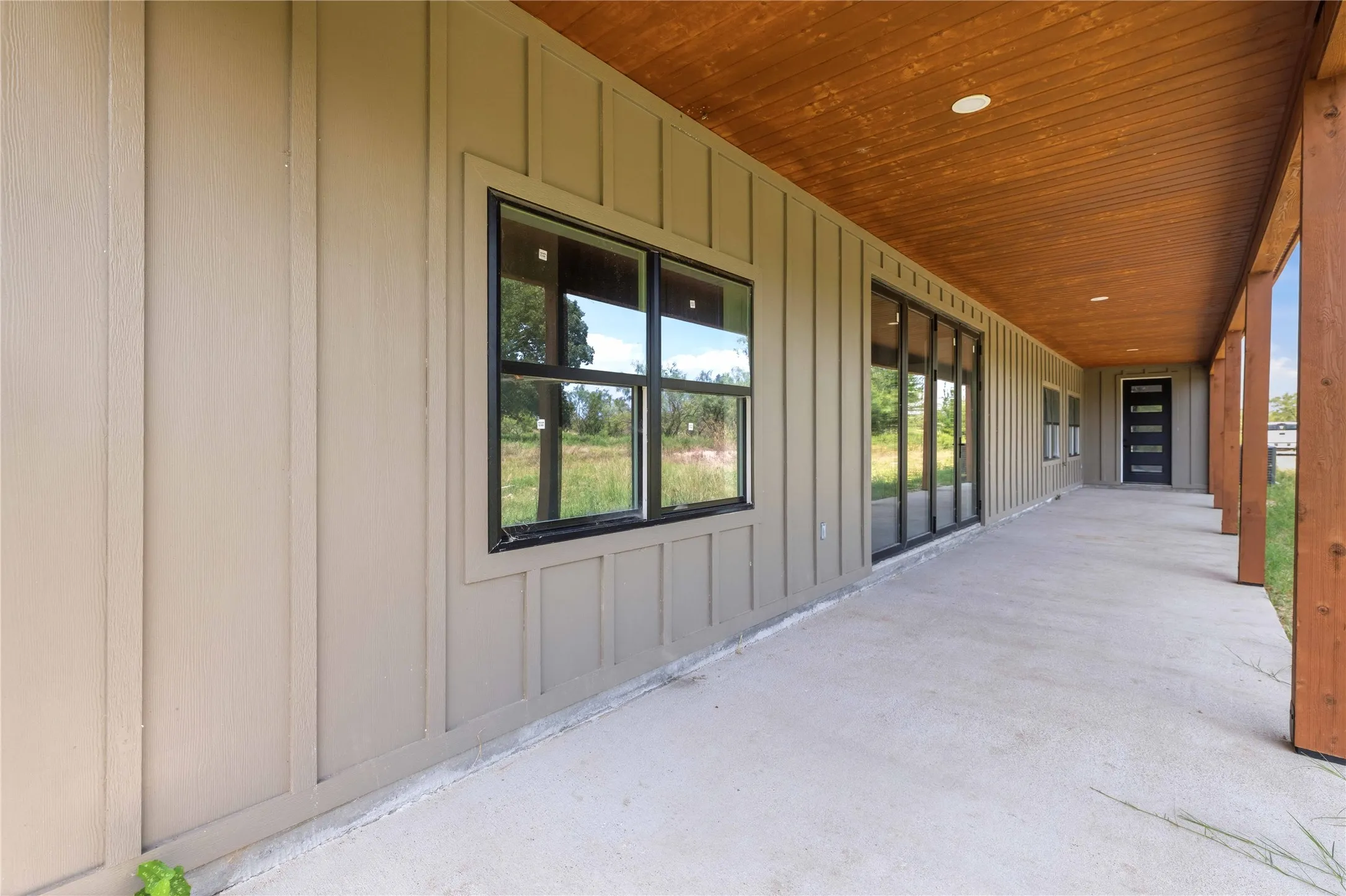 Single Family Residence For Sale in Brown County , 251 Morning Dove Lane, Early, Texas 76802, 3 Bedroom, 3 Bathroom, 4 Garage spaces, 3,386 Sqft, built in 2025, mls#20910147, Real Estate Agent in Early, Homes For Sale in Brown county, Homes For Sale in Early, Realtor in Early Texas, Real Estate Brokerage Independent Realty Texas, Luminita Cordes Realtor