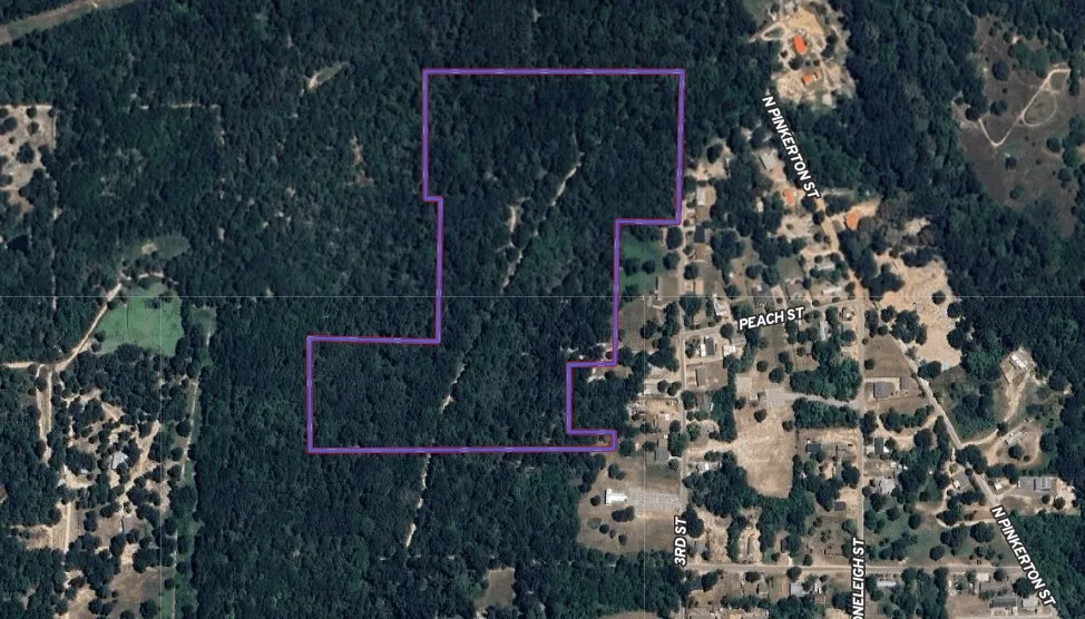 Unimproved Land For Sale in Henderson County , TBD 3rd Street, Athens, Texas 75751, 0, 0, Garage spaces, 0 Sqft, built in 0, mls#20906511, Real Estate Agent in Athens, Homes For Sale in Henderson county, Homes For Sale in Athens, Realtor in Athens Texas, Real Estate Brokerage Independent Realty Texas, Luminita Cordes Realtor