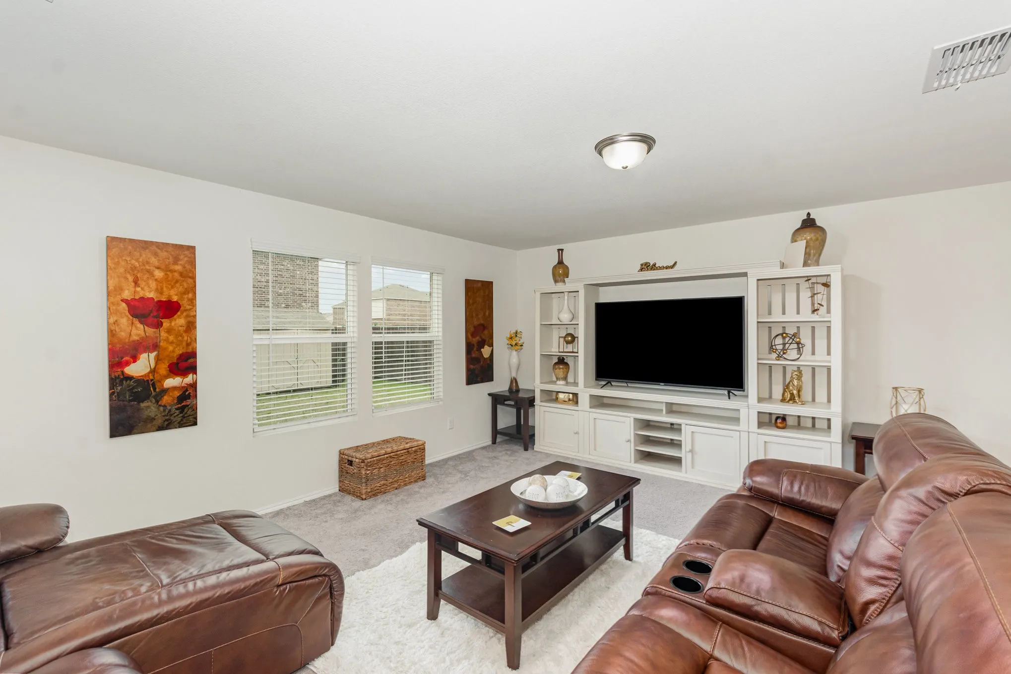 Single Family Residence For Sale in Kaufman County , 1728 Ackerly Drive, Forney, Texas 75126, 3 Bedroom, 3 Bathroom, 2 Garage spaces, 2,044 Sqft, built in 2020, mls#20910092, Real Estate Agent in Forney, Homes For Sale in Kaufman county, Homes For Sale in Forney, Realtor in Forney Texas, Real Estate Brokerage Independent Realty Texas, Luminita Cordes Realtor