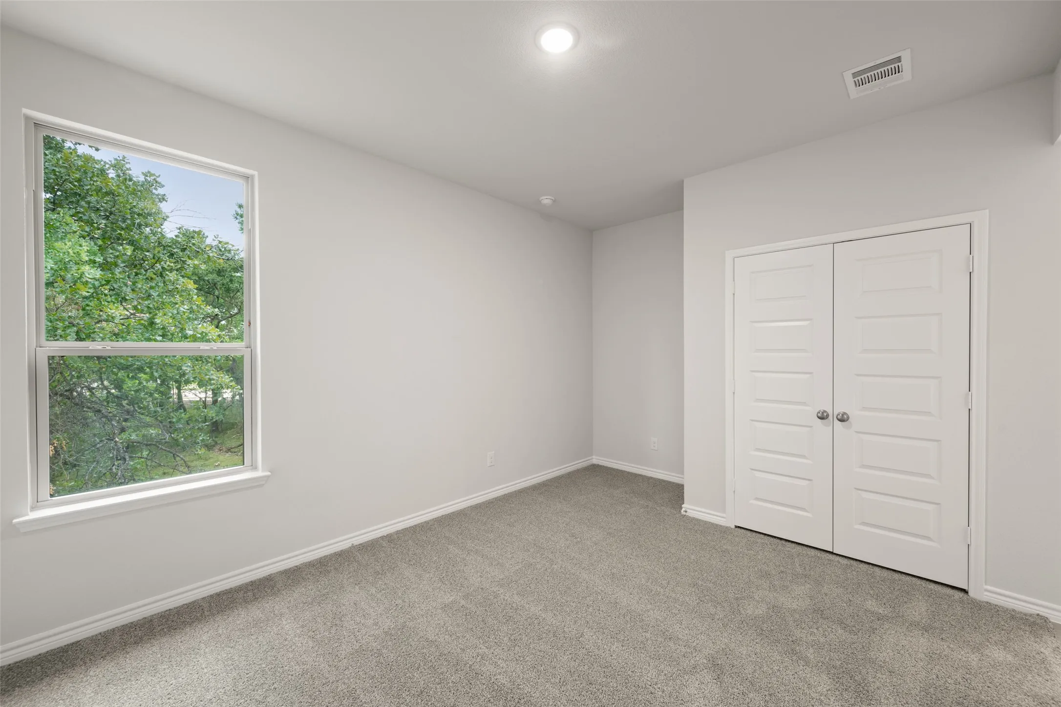 3121-3123 Long Rope- Bedroom-1