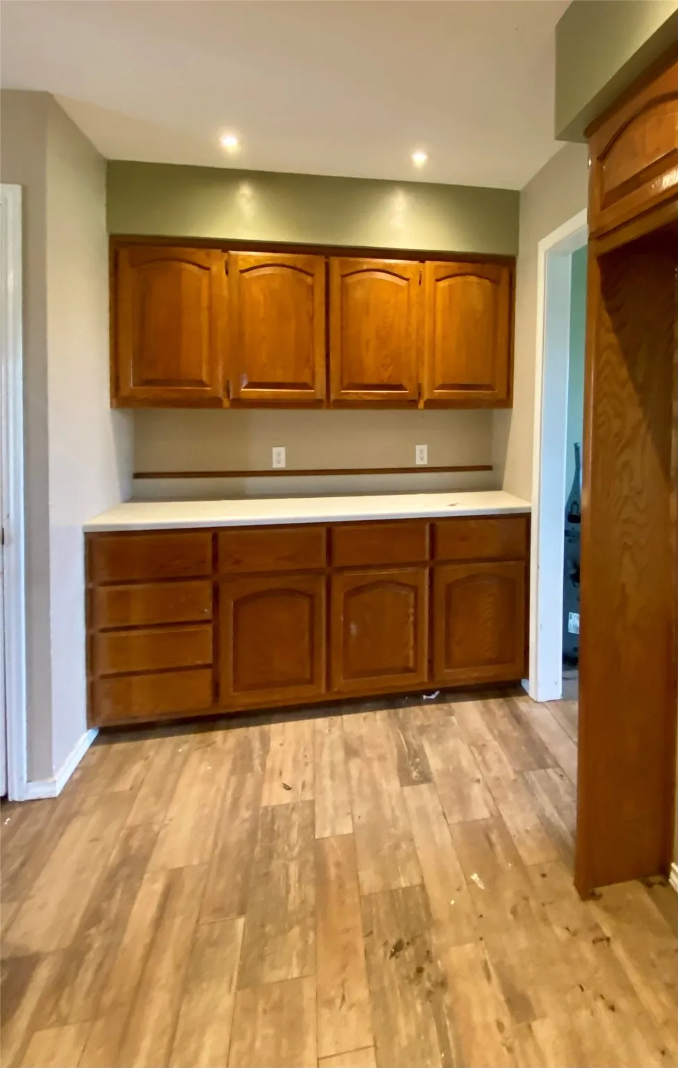 Single Family Residence For Sale in Fannin County , 218 County Road 2992, Windom, Texas 75492, 3 Bedroom, 2 Bathroom, 2 Garage spaces, 1,866 Sqft, built in 1992, Preowned, mls#20912902, Real Estate Agent in Windom, Homes For Sale in Fannin county, Homes For Sale in Windom, Realtor in Windom Texas, Real Estate Brokerage Independent Realty Texas, Luminita Cordes Realtor