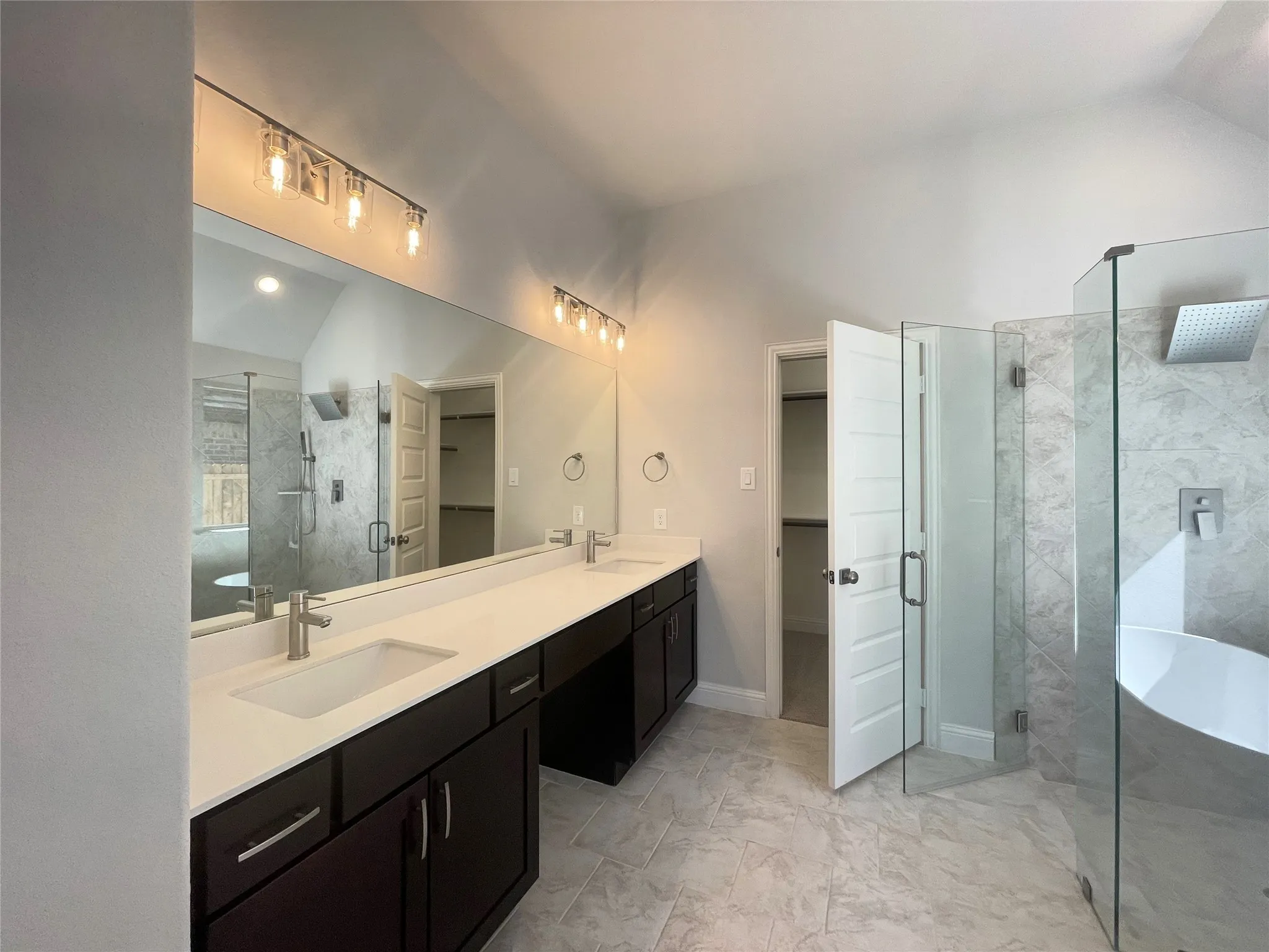 Single Family Residence For Sale in Rockwall County , 6109 Rodin Drive, Royse City, Texas 75189, 3 Bedroom, 2 Bathroom, 2 Garage spaces, 1,873 Sqft, built in 2025, New Construction - Incomplete, mls#20913130, Real Estate Agent in Royse City, Homes For Sale in Rockwall county, Homes For Sale in Royse City, Realtor in Royse City Texas, Real Estate Brokerage Independent Realty Texas, Luminita Cordes Realtor
