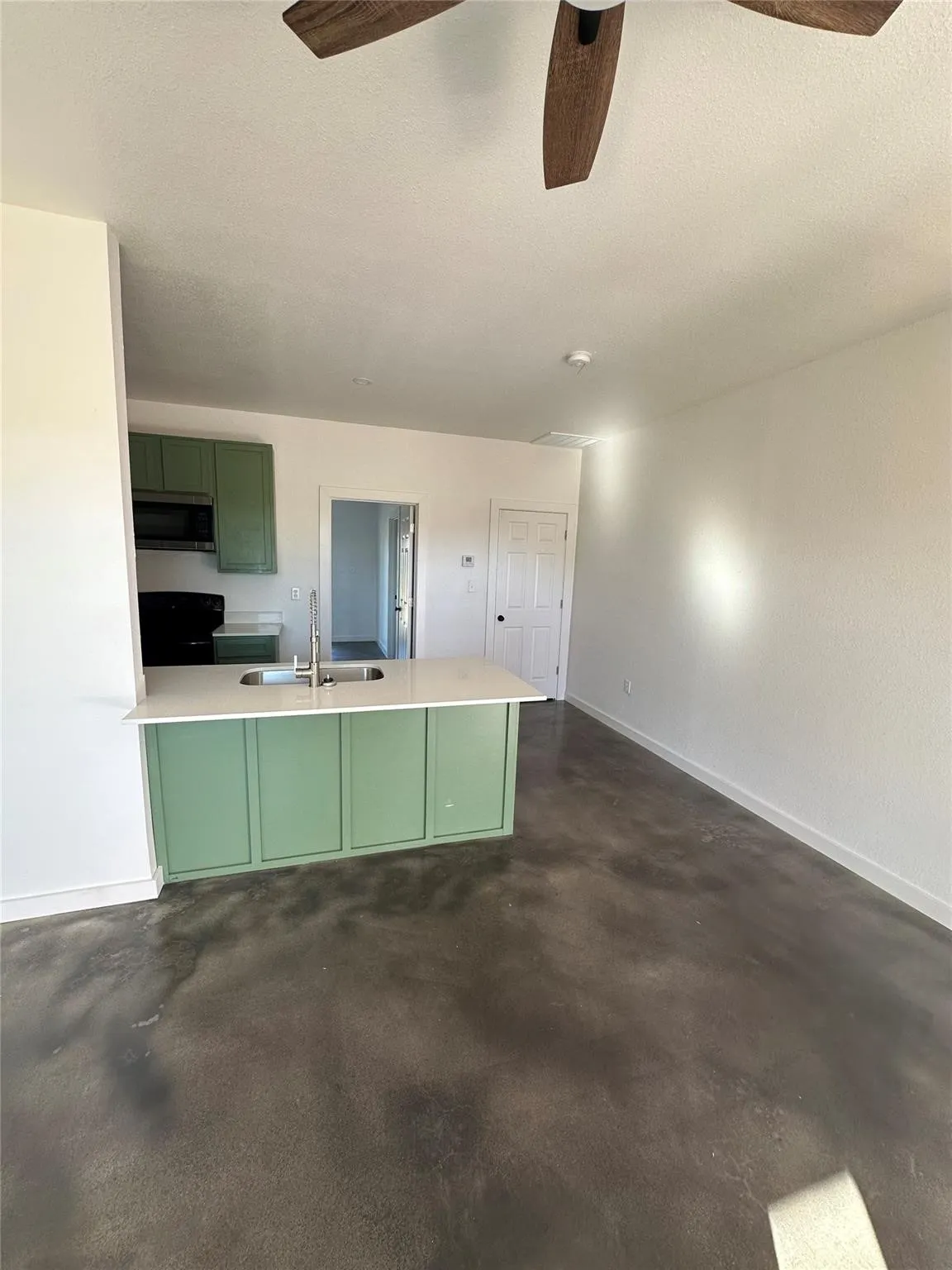 Business For Sale in Montague County , 160 Third Street, Ringgold, Texas 76261, 0, 0, Garage spaces, 0 Sqft, built in 2024, New Construction - Complete, Price $299,999, mls#20913397, Real Estate Agent in Ringgold, Homes For Sale in Montague county, Homes For Sale in Ringgold, Realtor in Ringgold Texas, Real Estate Brokerage Independent Realty Texas, Luminita Cordes Realtor
