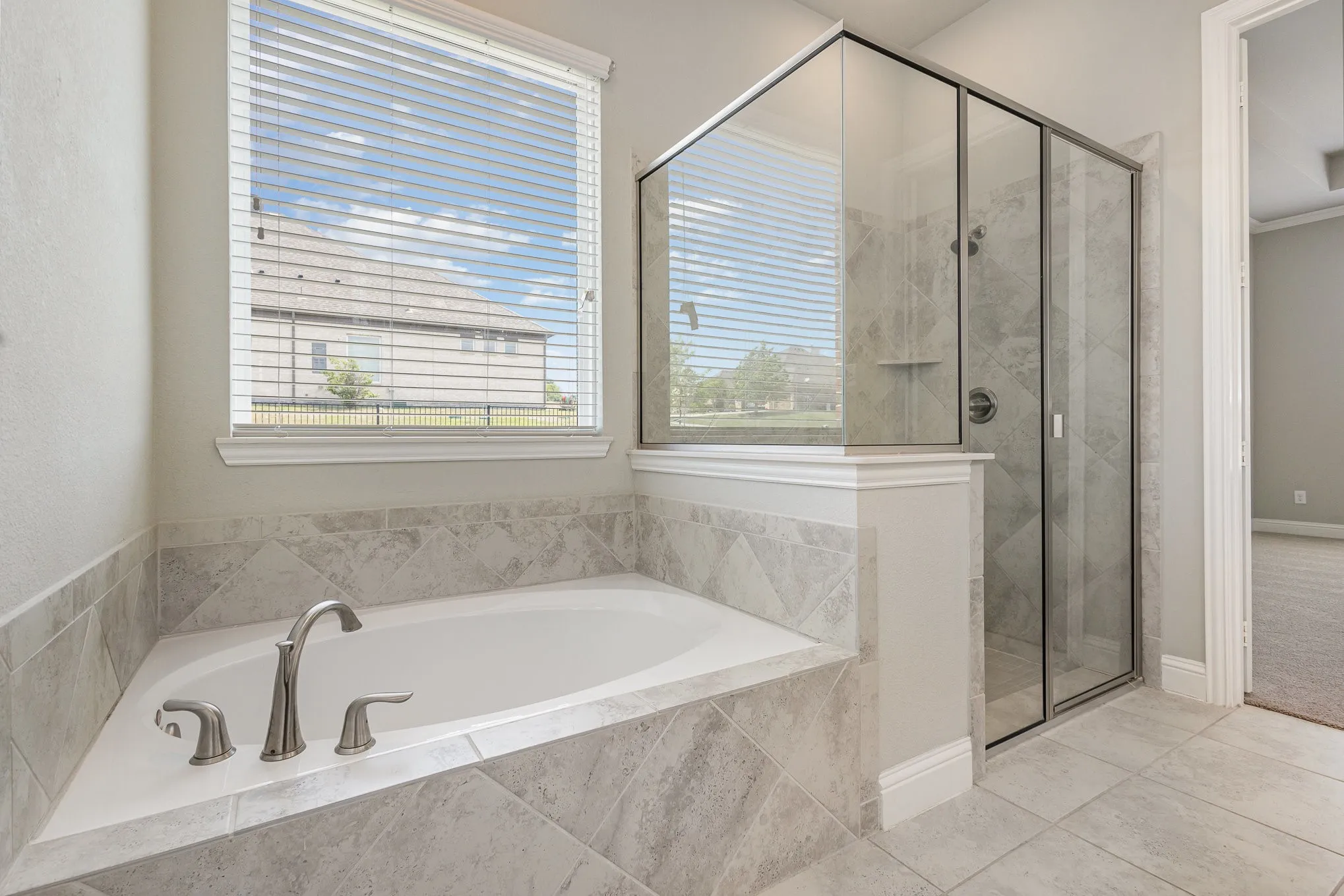 Single Family Residence For Sale in Collin County , 3933 Clear Water Lane, Nevada, Texas 75173, 4 Bedroom, 3 Bathroom, 2 Garage spaces, 2,819 Sqft, built in 2017, Preowned, mls#20913509, Real Estate Agent in Nevada, Homes For Sale in Collin county, Homes For Sale in Nevada, Realtor in Nevada Texas, Real Estate Brokerage Independent Realty Texas, Luminita Cordes Realtor
