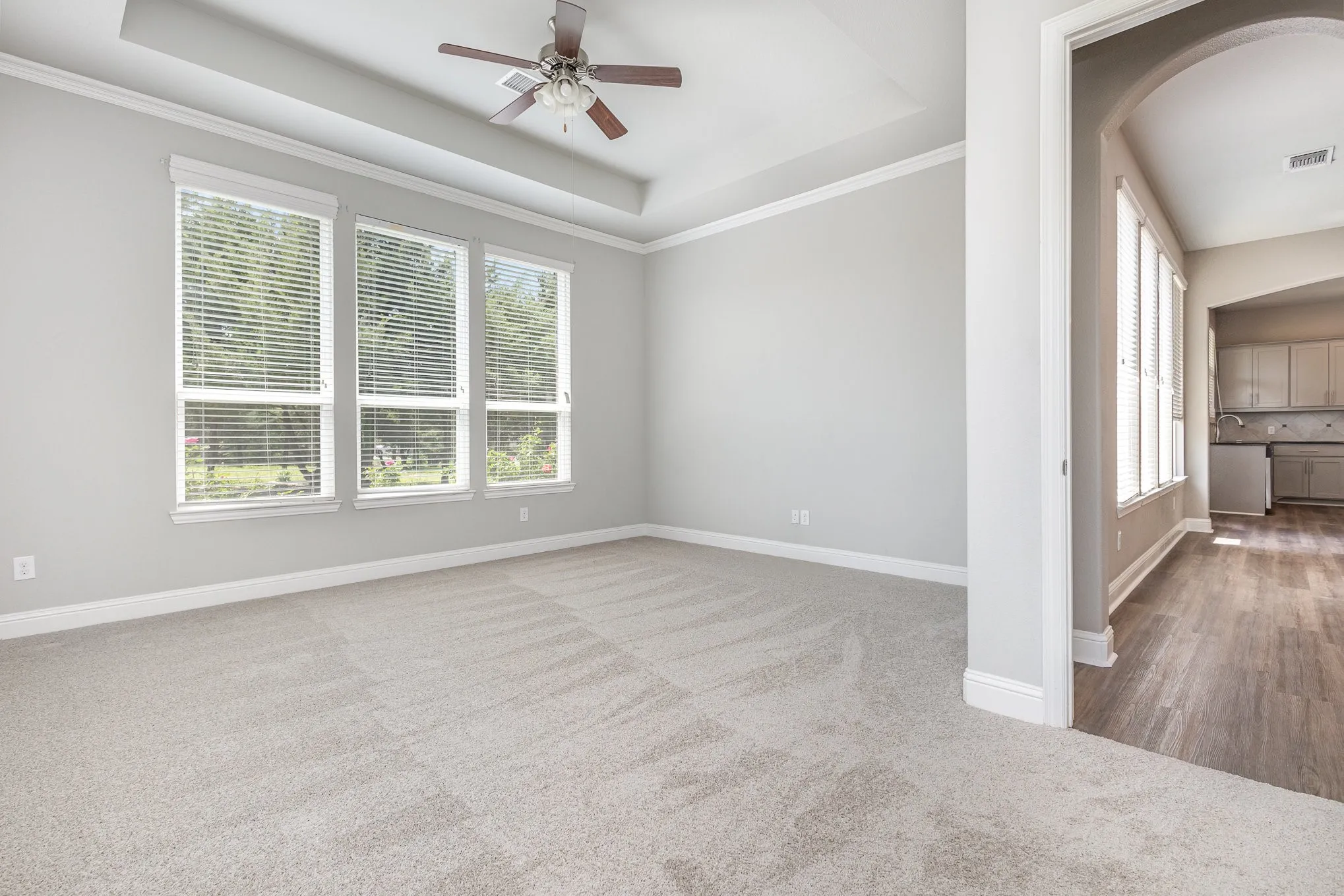 Single Family Residence For Sale in Collin County , 3933 Clear Water Lane, Nevada, Texas 75173, 4 Bedroom, 3 Bathroom, 2 Garage spaces, 2,819 Sqft, built in 2017, Preowned, mls#20913509, Real Estate Agent in Nevada, Homes For Sale in Collin county, Homes For Sale in Nevada, Realtor in Nevada Texas, Real Estate Brokerage Independent Realty Texas, Luminita Cordes Realtor