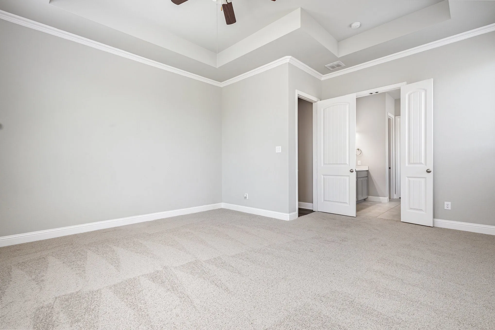 Single Family Residence For Sale in Collin County , 3933 Clear Water Lane, Nevada, Texas 75173, 4 Bedroom, 3 Bathroom, 2 Garage spaces, 2,819 Sqft, built in 2017, Preowned, mls#20913509, Real Estate Agent in Nevada, Homes For Sale in Collin county, Homes For Sale in Nevada, Realtor in Nevada Texas, Real Estate Brokerage Independent Realty Texas, Luminita Cordes Realtor