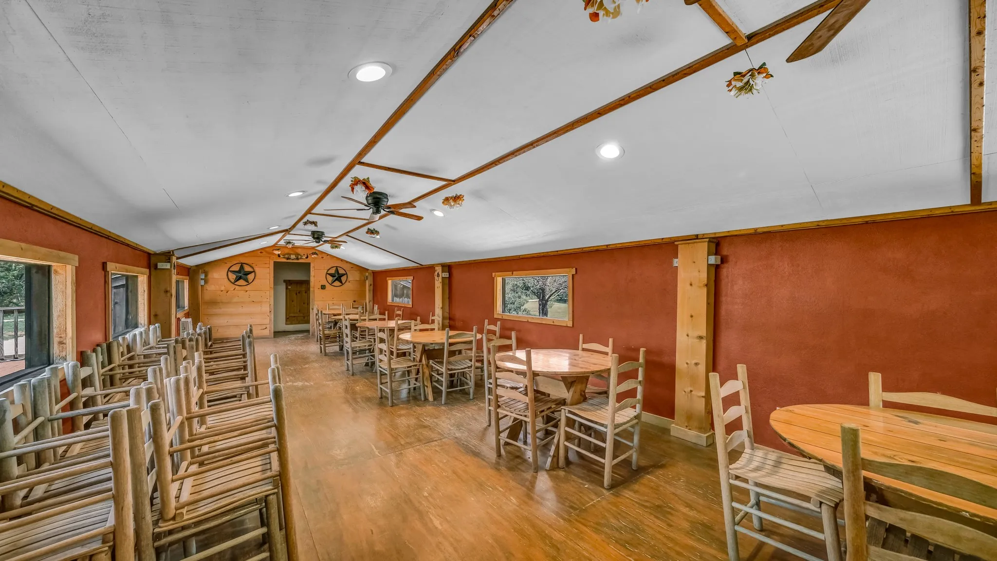 Business For Sale in Parker County , 3220 Mineral Wells Highway, Weatherford, Texas 76088, 0, 0, Garage spaces, 6,413 Sqft, built in 2010, Preowned, mls#20913348, Real Estate Agent in Weatherford, Homes For Sale in Parker county, Homes For Sale in Weatherford, Realtor in Weatherford Texas, Real Estate Brokerage Independent Realty Texas, Luminita Cordes Realtor