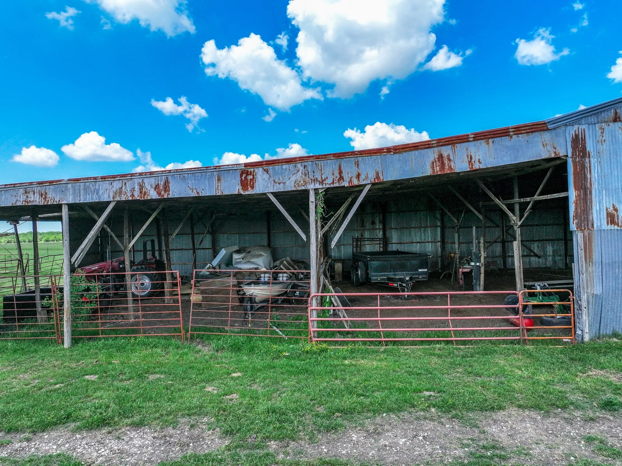 Ranch For Sale in Hunt County , 5293 County Road 2515, Royse City, Texas 75189, 0, 0, Garage spaces, 0 Sqft, built in 1988, Price $2,100,000, mls#20914792, Real Estate Agent in Royse City, Homes For Sale in Hunt county, Homes For Sale in Royse City, Realtor in Royse City Texas, Real Estate Brokerage Independent Realty Texas, Luminita Cordes Realtor