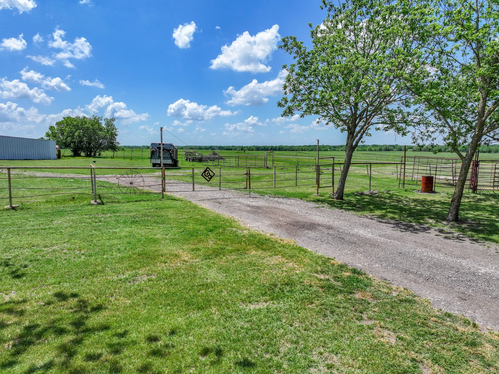 Ranch For Sale in Hunt County , 5293 County Road 2515, Royse City, Texas 75189, 0, 0, Garage spaces, 0 Sqft, built in 1988, Price $2,100,000, mls#20914792, Real Estate Agent in Royse City, Homes For Sale in Hunt county, Homes For Sale in Royse City, Realtor in Royse City Texas, Real Estate Brokerage Independent Realty Texas, Luminita Cordes Realtor
