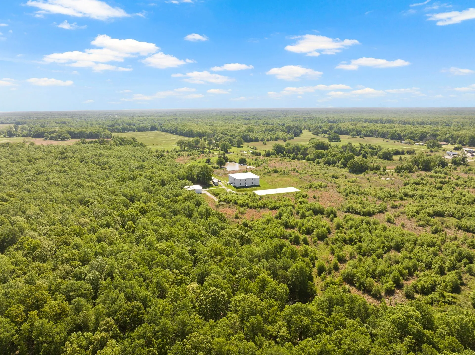 Farm For Sale in Franklin (TX) County , 2363 NW County Road 1050, Talco, Texas 75487, 0, 4 Bathroom, Garage spaces, 10,000 Sqft, built in 2022, mls#20914232, Real Estate Agent in Talco, Homes For Sale in Franklin (TX) county, Homes For Sale in Talco, Realtor in Talco Texas, Real Estate Brokerage Independent Realty Texas, Luminita Cordes Realtor