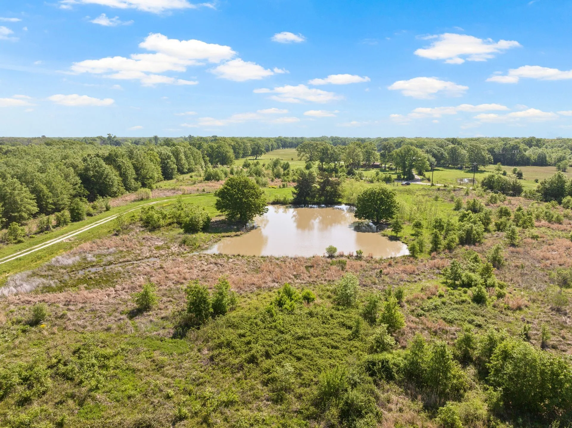 Farm For Sale in Franklin (TX) County , 2363 NW County Road 1050, Talco, Texas 75487, 0, 4 Bathroom, Garage spaces, 10,000 Sqft, built in 2022, mls#20914232, Real Estate Agent in Talco, Homes For Sale in Franklin (TX) county, Homes For Sale in Talco, Realtor in Talco Texas, Real Estate Brokerage Independent Realty Texas, Luminita Cordes Realtor