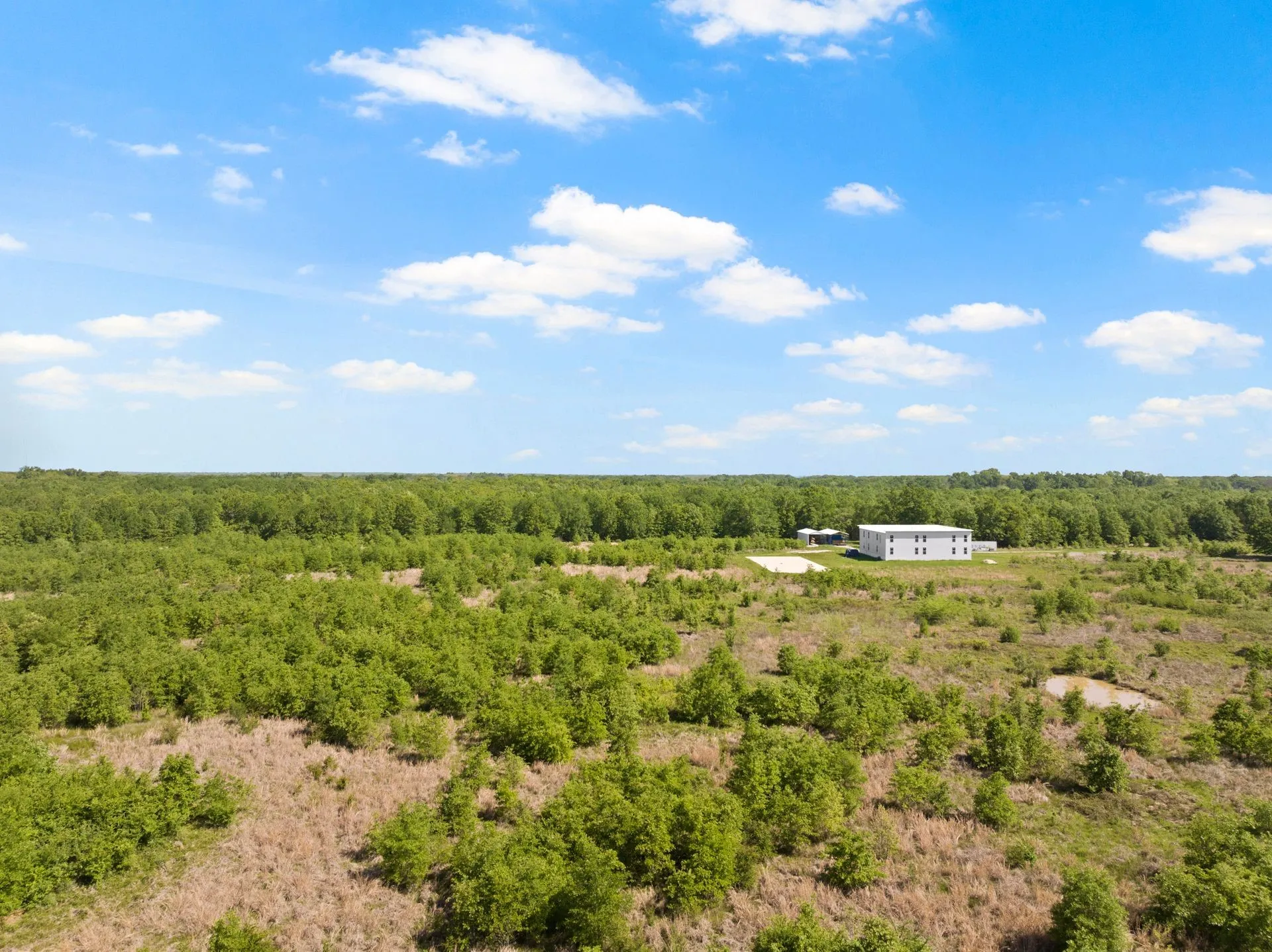 Farm For Sale in Franklin (TX) County , 2363 NW County Road 1050, Talco, Texas 75487, 0, 4 Bathroom, Garage spaces, 10,000 Sqft, built in 2022, mls#20914232, Real Estate Agent in Talco, Homes For Sale in Franklin (TX) county, Homes For Sale in Talco, Realtor in Talco Texas, Real Estate Brokerage Independent Realty Texas, Luminita Cordes Realtor