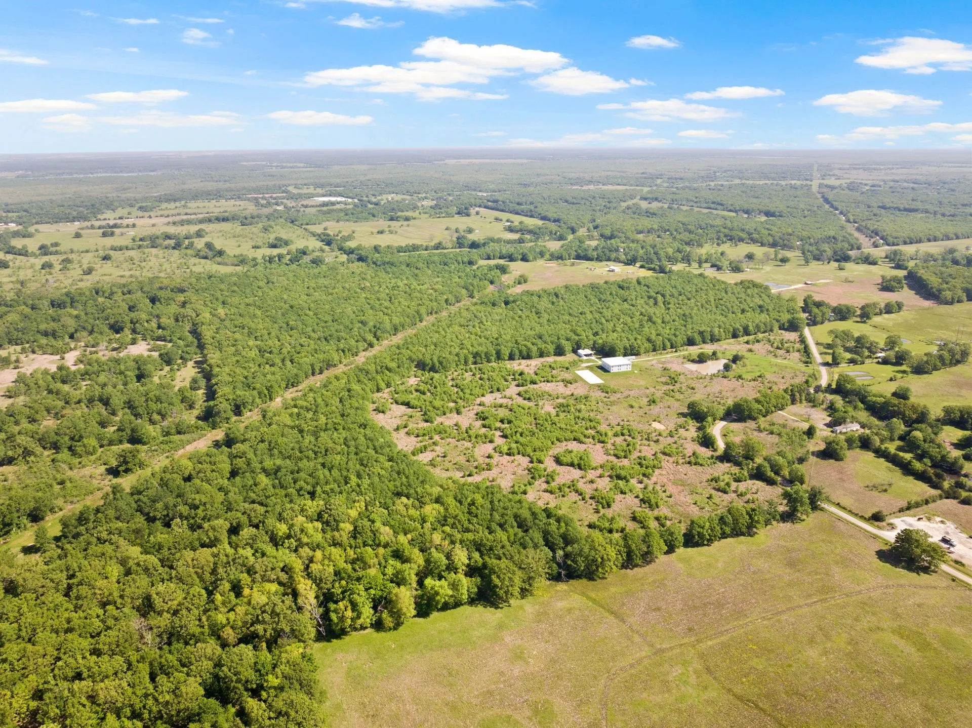 Farm For Sale in Franklin (TX) County , 2363 NW County Road 1050, Talco, Texas 75487, 0, 4 Bathroom, Garage spaces, 10,000 Sqft, built in 2022, mls#20914232, Real Estate Agent in Talco, Homes For Sale in Franklin (TX) county, Homes For Sale in Talco, Realtor in Talco Texas, Real Estate Brokerage Independent Realty Texas, Luminita Cordes Realtor