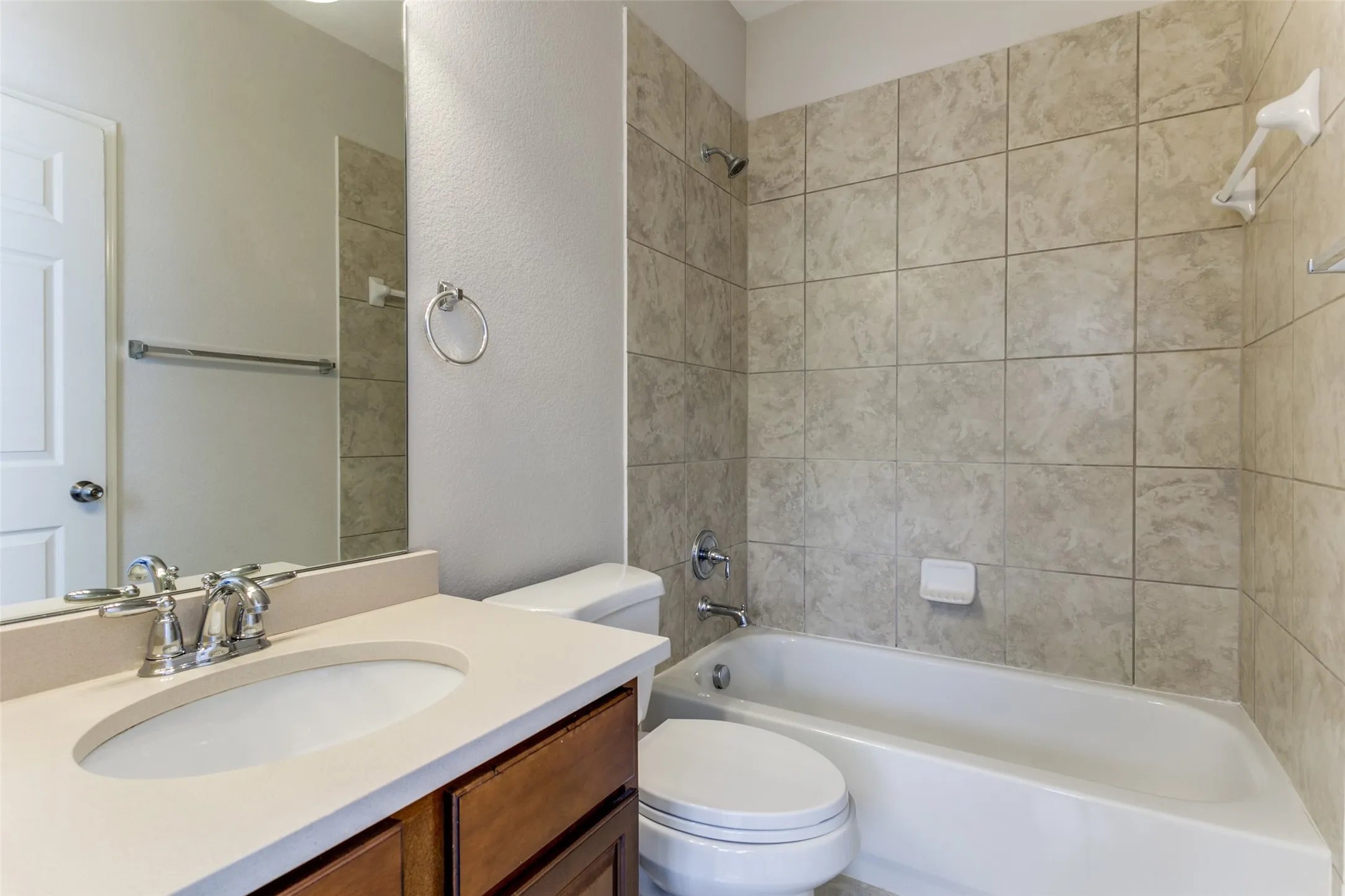 Ensuite bathroom on the first floor