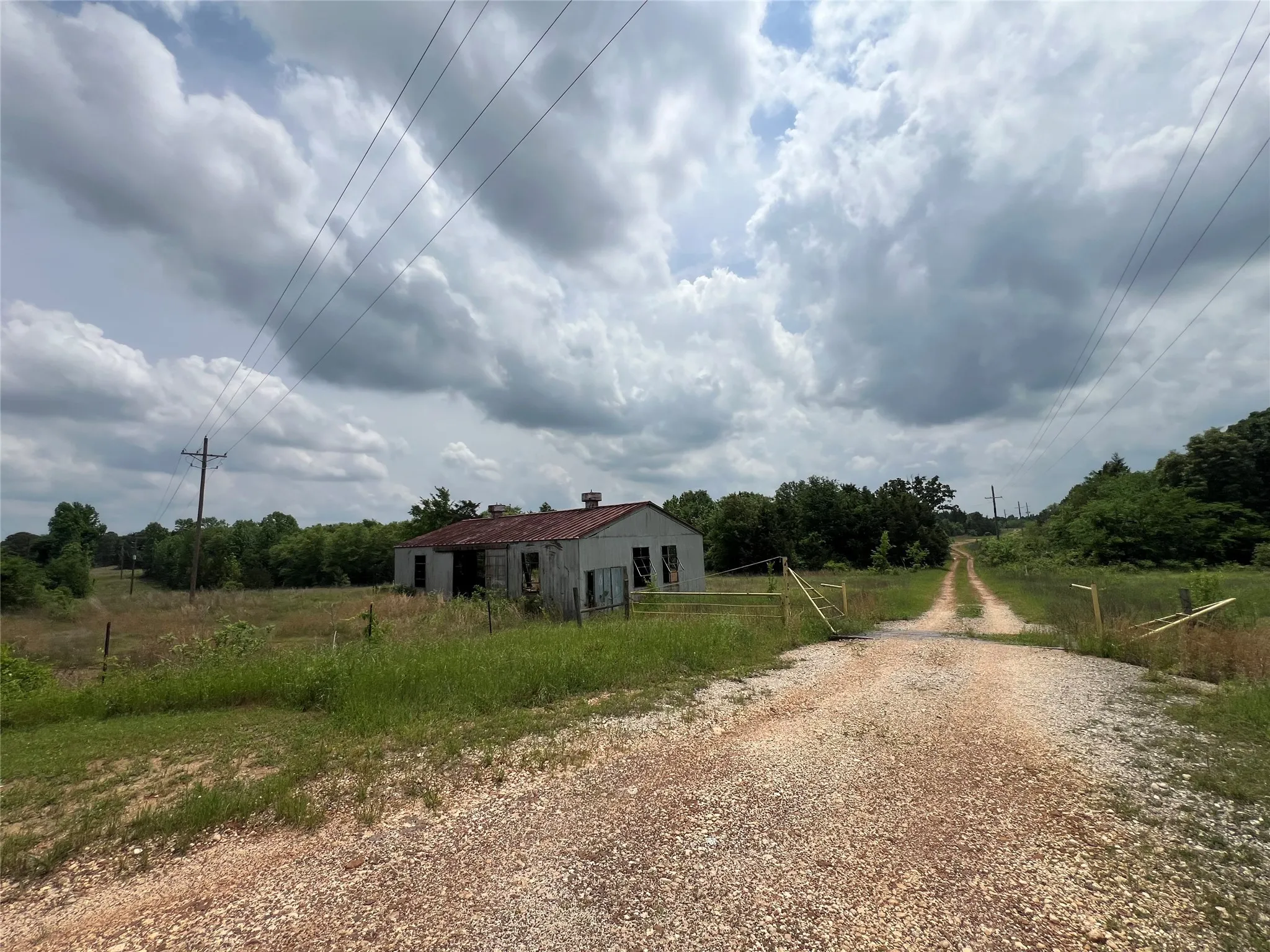 Unimproved Land For Sale in Franklin (TX) County , TBD CircleCR 4525 & 4345 Drive 4345, Mount Vernon, Texas 75457, 0, 0, Garage spaces, 0 Sqft, built in 0, mls#20905165, Real Estate Agent in Mount Vernon, Homes For Sale in Franklin (TX) county, Homes For Sale in Mount Vernon, Realtor in Mount Vernon Texas, Real Estate Brokerage Independent Realty Texas, Luminita Cordes Realtor