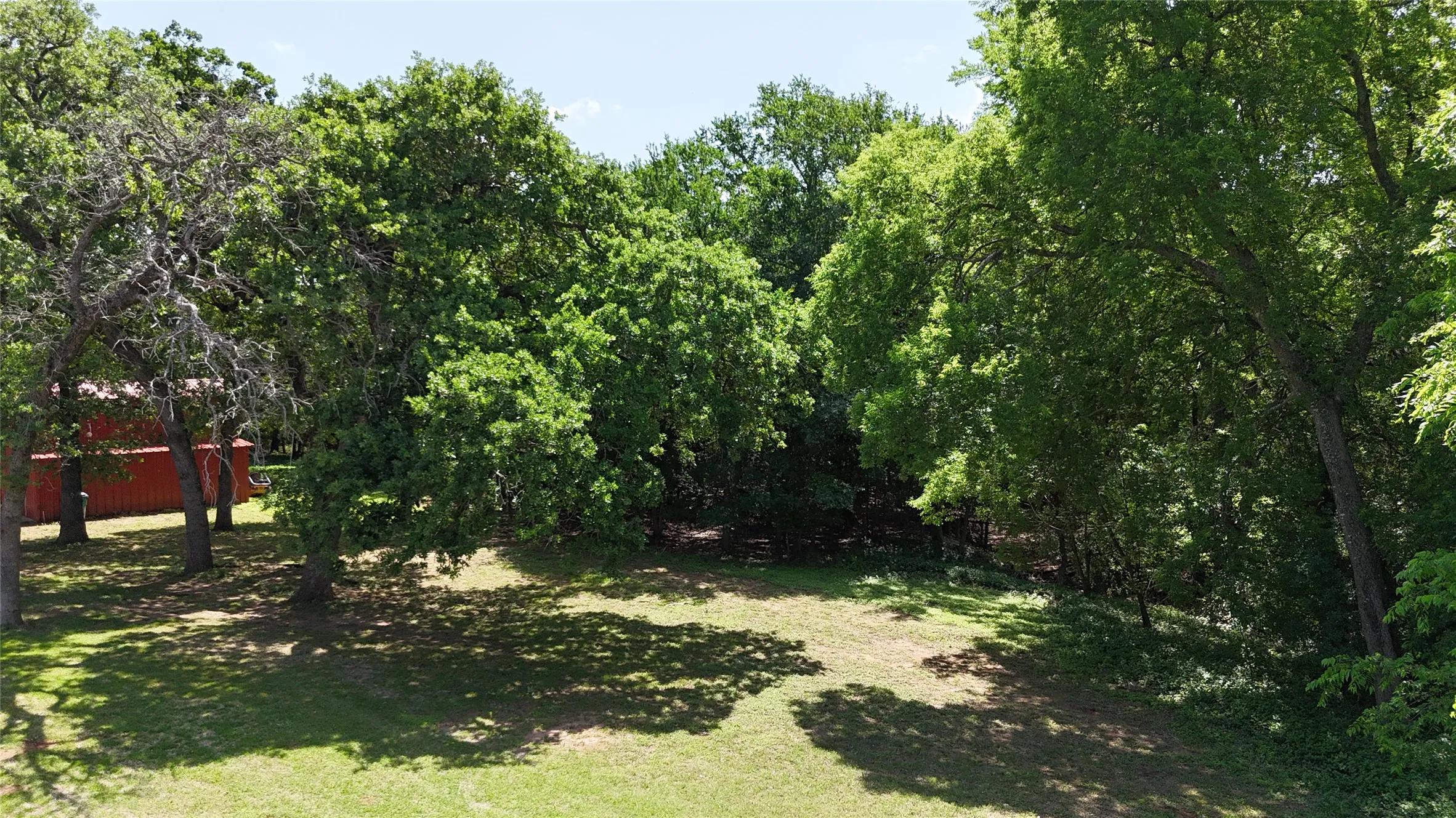 Farm For Sale in Hamilton County , 998 Hwy 22 E, Hamilton, Texas 76531, 3 Bedroom, 4 Bathroom, 2 Garage spaces, 3,962 Sqft, built in 1971, Preowned, mls#20917143, Real Estate Agent in Hamilton, Homes For Sale in Hamilton county, Homes For Sale in Hamilton, Realtor in Hamilton Texas, Real Estate Brokerage Independent Realty Texas, Luminita Cordes Realtor