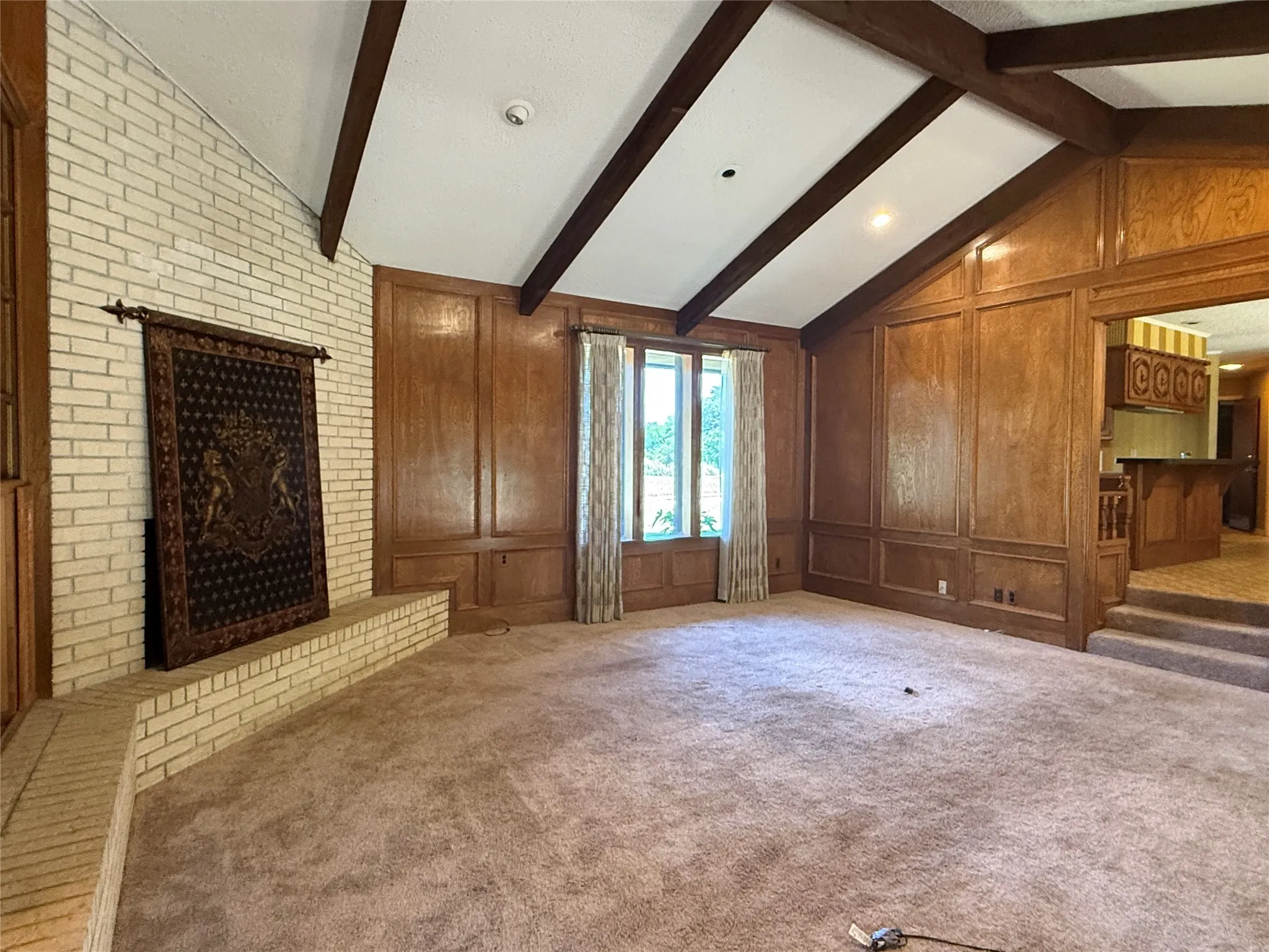 Farm For Sale in Hamilton County , 998 Hwy 22 E, Hamilton, Texas 76531, 3 Bedroom, 4 Bathroom, 2 Garage spaces, 3,962 Sqft, built in 1971, Preowned, mls#20917143, Real Estate Agent in Hamilton, Homes For Sale in Hamilton county, Homes For Sale in Hamilton, Realtor in Hamilton Texas, Real Estate Brokerage Independent Realty Texas, Luminita Cordes Realtor
