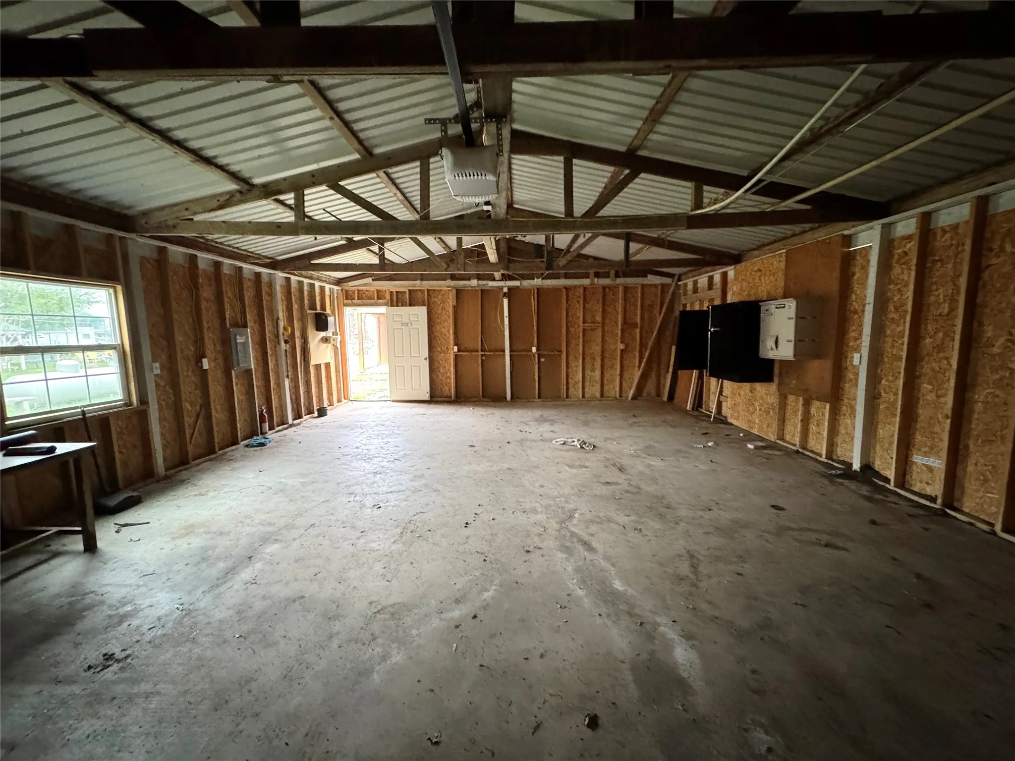 detached garage
