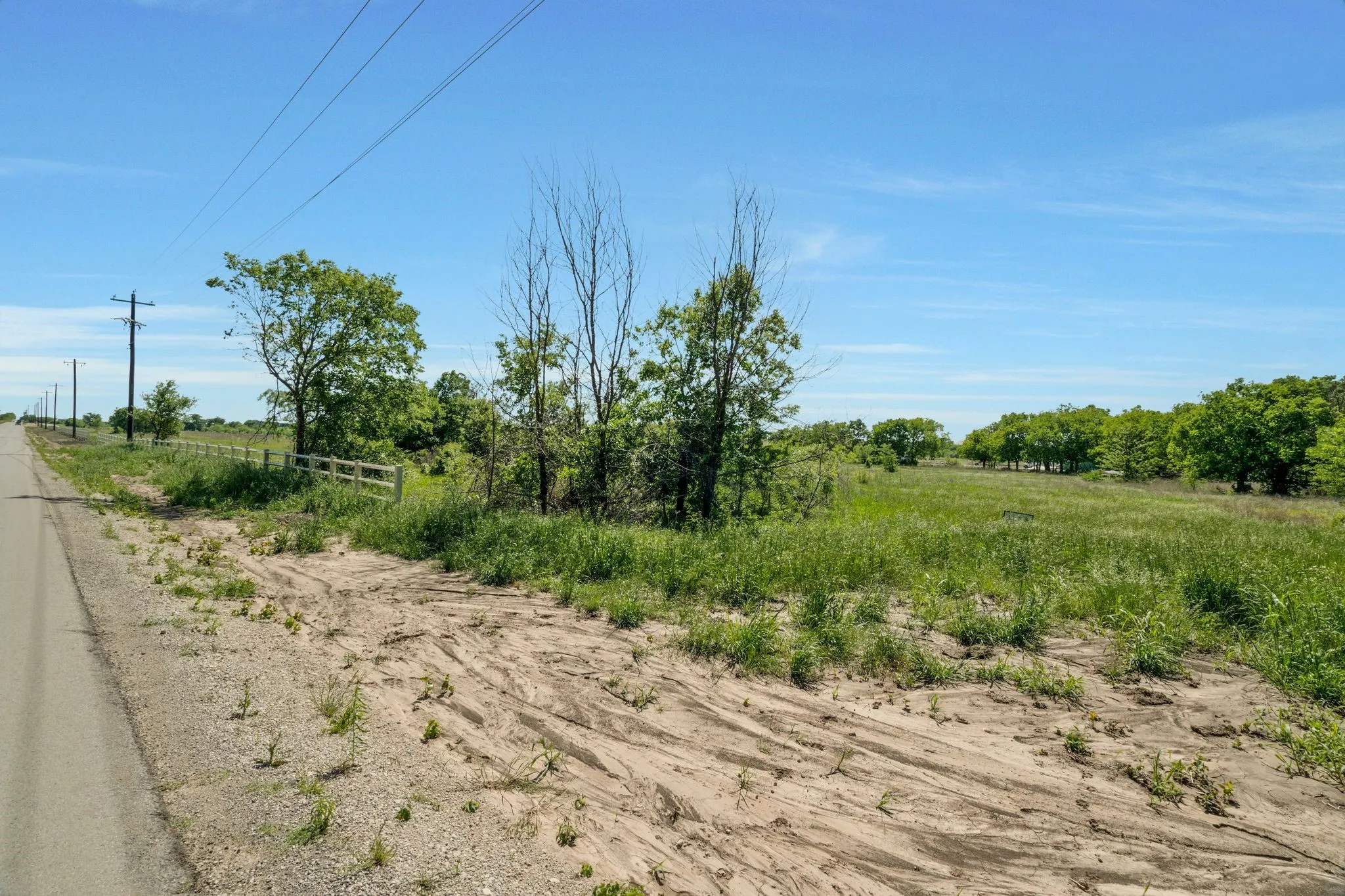 lot 8 side