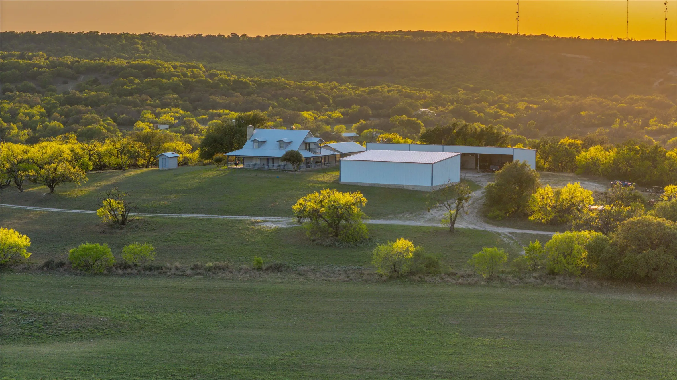 Ranch For Sale in Comanche County , 1952 FM 1689, Comanche, Texas 76442, 0, 0, Garage spaces, 0 Sqft, built in 1998, mls#20919476, Real Estate Agent in Comanche, Homes For Sale in Comanche county, Homes For Sale in Comanche, Realtor in Comanche Texas, Real Estate Brokerage Independent Realty Texas, Luminita Cordes Realtor