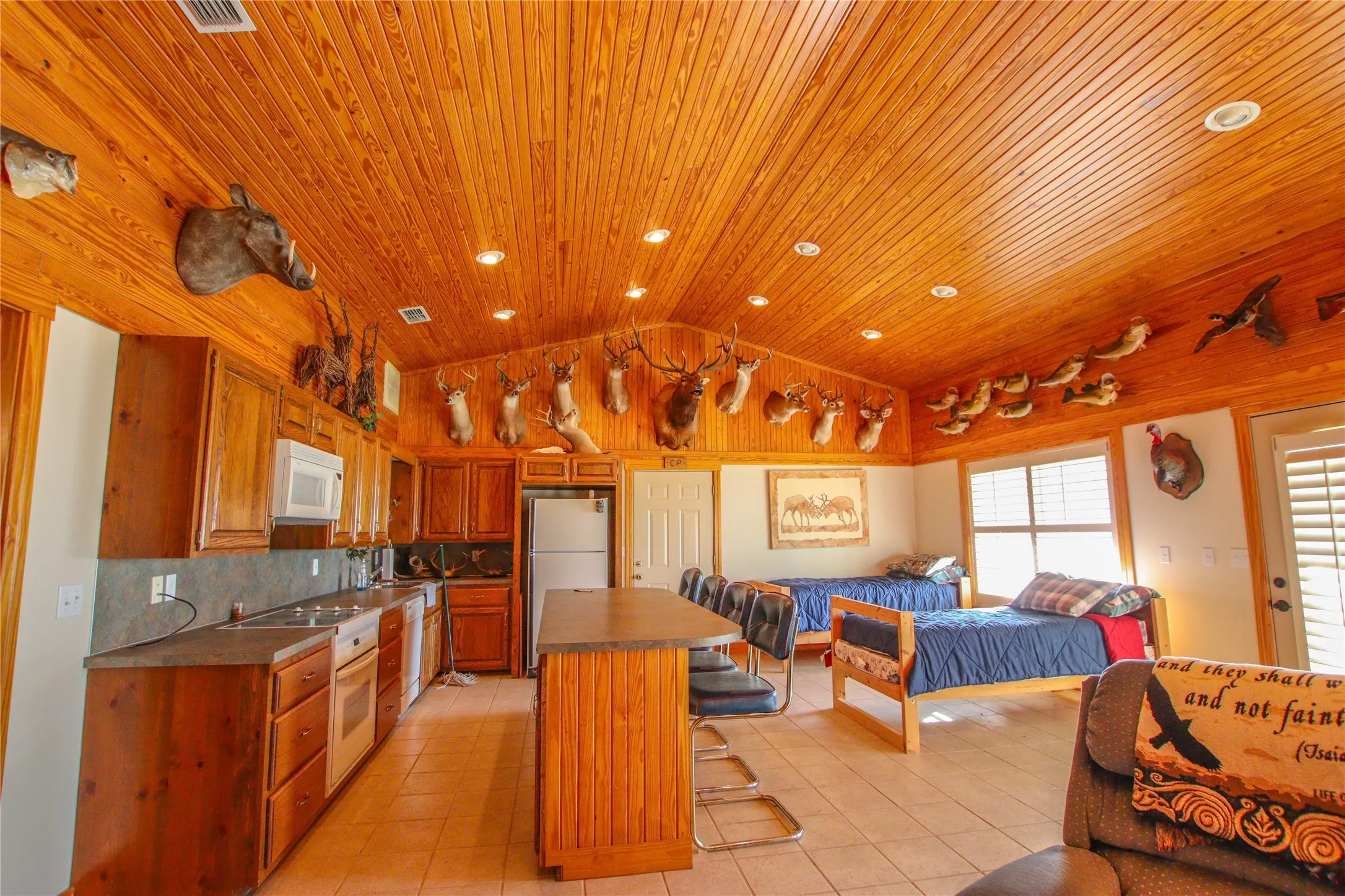 Ranch For Sale in Comanche County , 1952 FM 1689, Comanche, Texas 76442, 0, 0, Garage spaces, 0 Sqft, built in 1998, mls#20919476, Real Estate Agent in Comanche, Homes For Sale in Comanche county, Homes For Sale in Comanche, Realtor in Comanche Texas, Real Estate Brokerage Independent Realty Texas, Luminita Cordes Realtor
