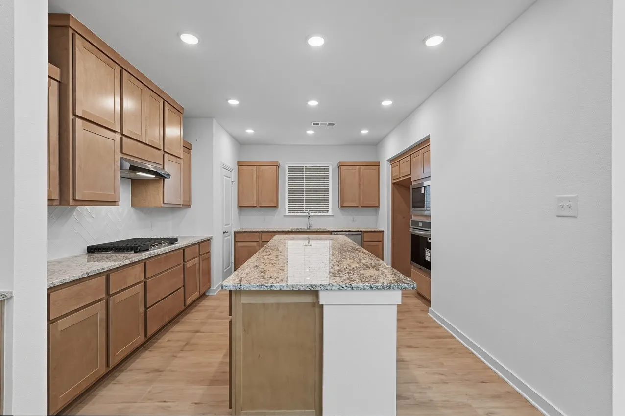 Single Family Residence For Sale in Kaufman County , 3914 Bison Lane, Crandall, Texas 75114, 5 Bedroom, 3 Bathroom, 2 Garage spaces, 2,370 Sqft, built in 2025, New Construction - Incomplete, mls#20919494, Real Estate Agent in Crandall, Homes For Sale in Kaufman county, Homes For Sale in Crandall, Realtor in Crandall Texas, Real Estate Brokerage Independent Realty Texas, Luminita Cordes Realtor
