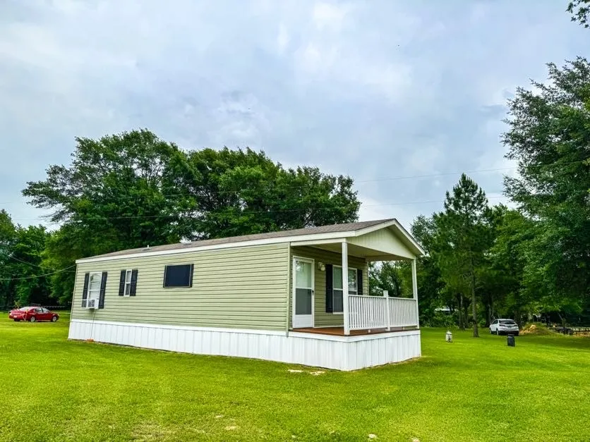 Mobile Home For Sale in Limestone County , TBD County Road 891, Jewett, Texas 75846, 1 Bedroom, 1 Bathroom, Garage spaces, 736 Sqft, built in 2020, mls#20920254, Real Estate Agent in Jewett, Homes For Sale in Limestone county, Homes For Sale in Jewett, Realtor in Jewett Texas, Real Estate Brokerage Independent Realty Texas, Luminita Cordes Realtor