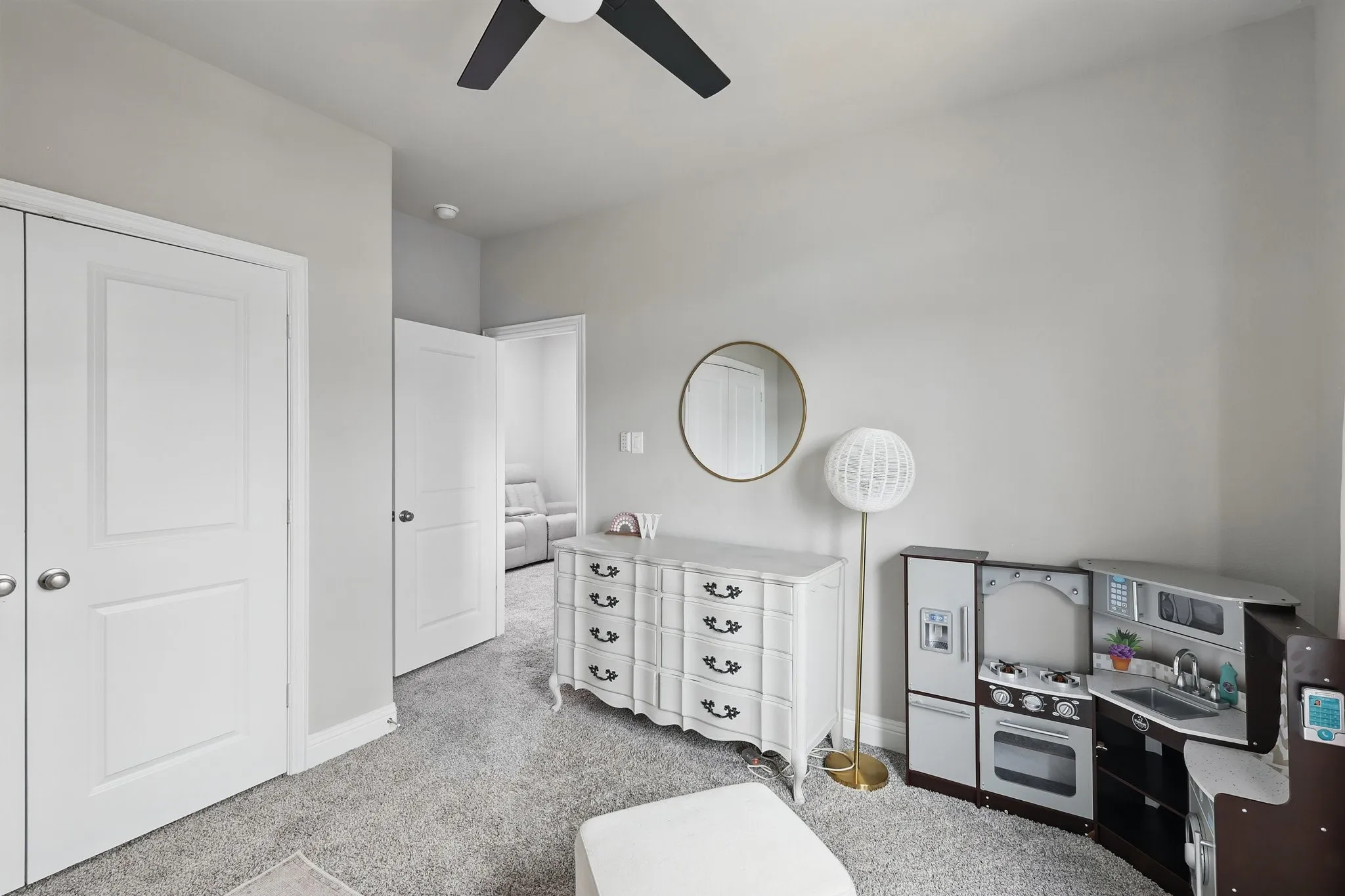 Townhouse For Sale in Denton County , 2460 Merriweather Lane, Flower Mound, Texas 75028, 3 Bedroom, 4 Bathroom, 2 Garage spaces, 2,060 Sqft, built in 2023, Preowned, mls#20910503, Real Estate Agent in Flower Mound, Homes For Sale in Denton county, Homes For Sale in Flower Mound, Realtor in Flower Mound Texas, Real Estate Brokerage Independent Realty Texas, Luminita Cordes Realtor