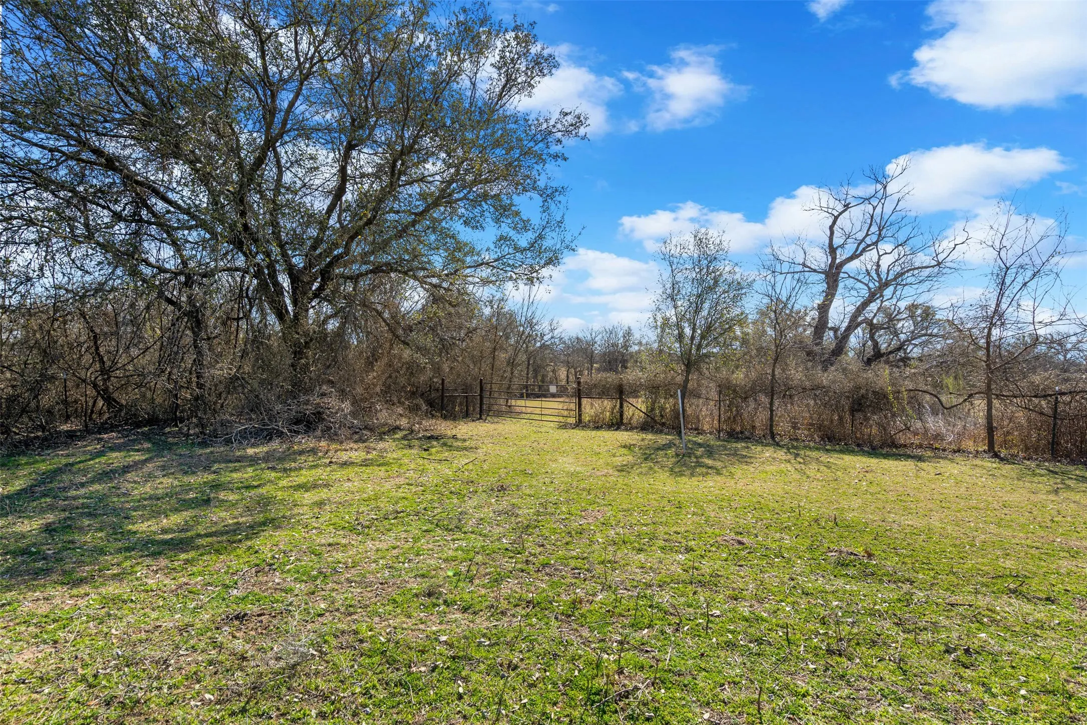 Unimproved Land For Sale in Hood County , 4363 Acton Highway, Granbury, Texas 76049, 0, 0, Garage spaces, 0 Sqft, built in 0, mls#20887481, Real Estate Agent in Granbury, Homes For Sale in Hood county, Homes For Sale in Granbury, Realtor in Granbury Texas, Real Estate Brokerage Independent Realty Texas, Luminita Cordes Realtor
