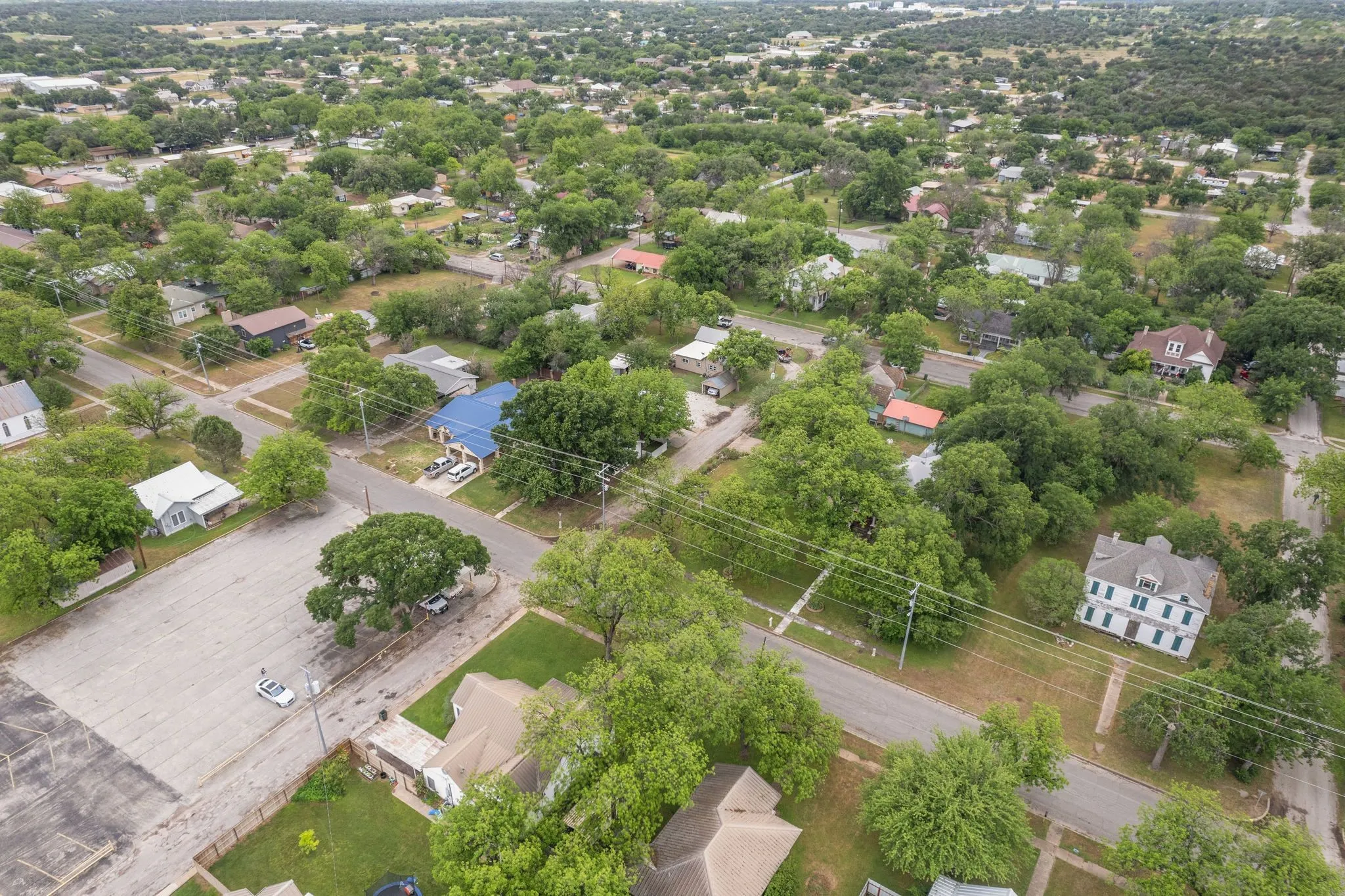 Bird's eye view with a residential view