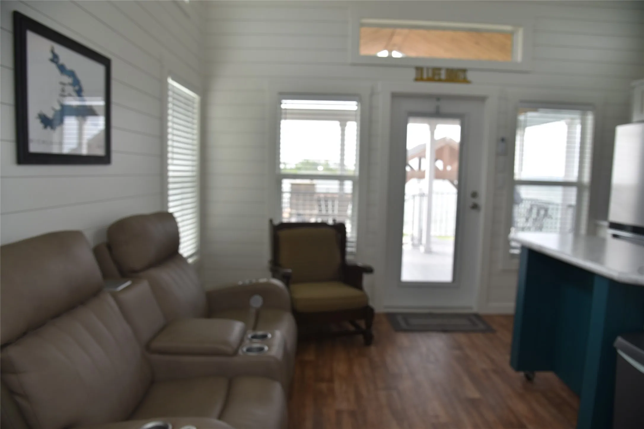 Single Family Residence For Sale in Navarro County , 6465 Peninsula Road, Kerens, Texas 75144, 1 Bedroom, 1 Bathroom, Garage spaces, 399 Sqft, built in 2022, Preowned, Price $375,000, mls#20920605, Real Estate Agent in Kerens, Homes For Sale in Navarro county, Homes For Sale in Kerens, Realtor in Kerens Texas, Real Estate Brokerage Independent Realty Texas, Luminita Cordes Realtor