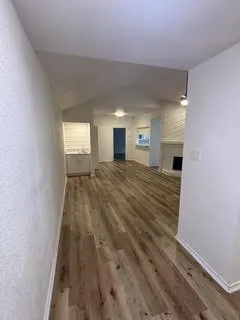 Condominium For Sale in Tarrant County , 6042 Stoneybrook Drive, Fort Worth, Texas 76112, 2 Bedroom, 2 Bathroom, Garage spaces, 1,110 Sqft, built in 1984, Preowned, mls#20890130, Real Estate Agent in Fort Worth, Homes For Sale in Tarrant county, Homes For Sale in Fort Worth, Realtor in Fort Worth Texas, Real Estate Brokerage Independent Realty Texas, Luminita Cordes Realtor