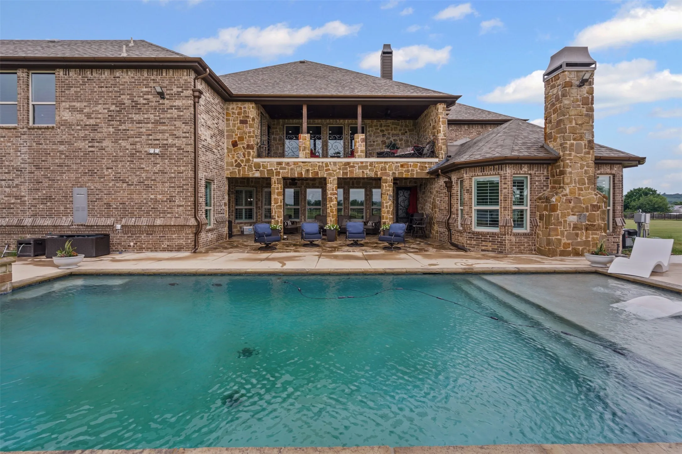 Single Family Residence For Sale in Johnson County , 2500 County Road 920, Crowley, Texas 76036, 5 Bedroom, 7 Bathroom, 3 Garage spaces, 8,328 Sqft, built in 2018, mls#20922808, Real Estate Agent in Crowley, Homes For Sale in Johnson county, Homes For Sale in Crowley, Realtor in Crowley Texas, Real Estate Brokerage Independent Realty Texas, Luminita Cordes Realtor