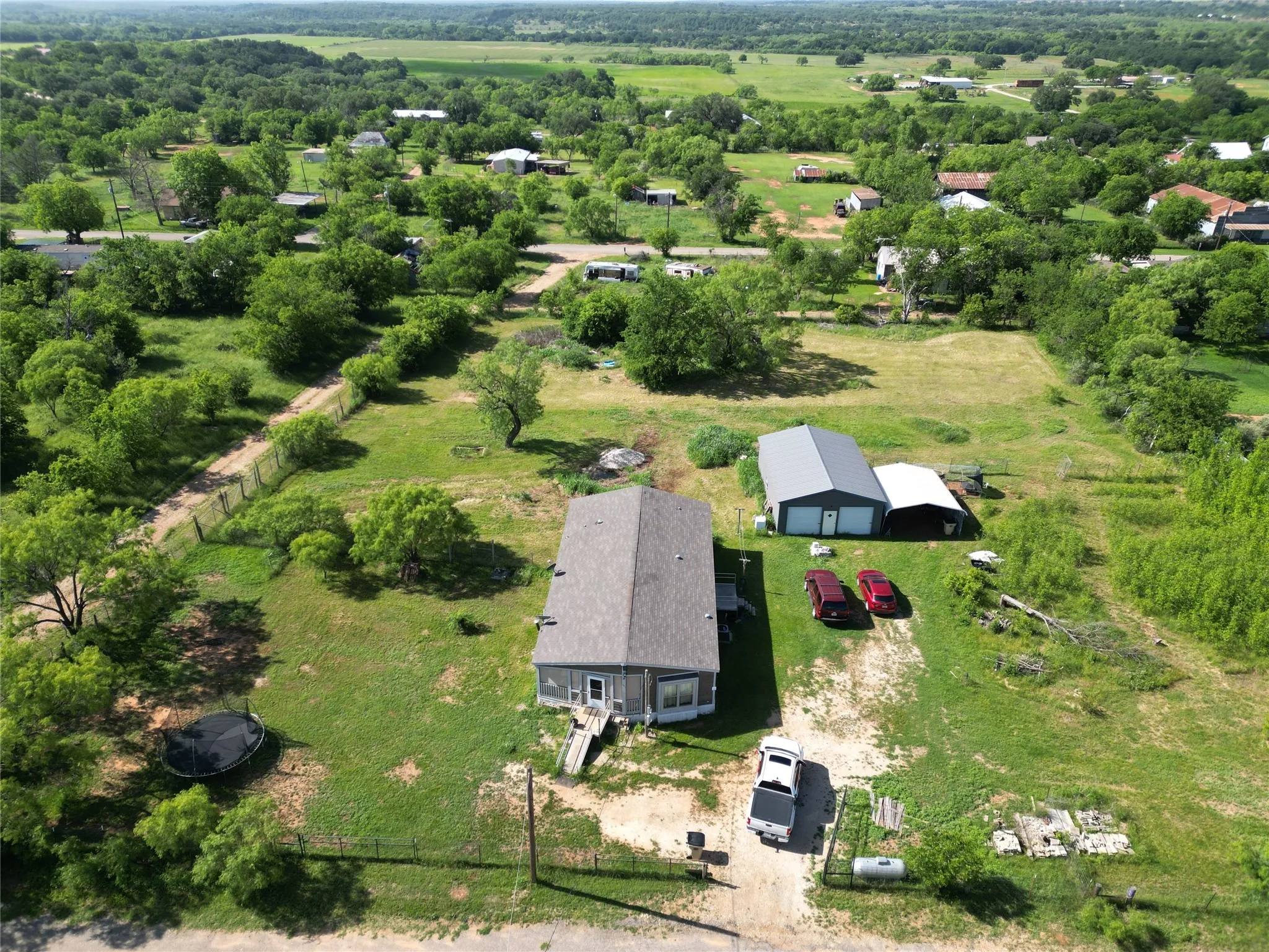 Manufactured Home For Sale in Coleman County , 181 Mountain Street, Burkett, Texas 76828, 3 Bedroom, 2 Bathroom, 2 Garage spaces, 1,773 Sqft, built in 2014, Preowned, mls#20925328, Real Estate Agent in Burkett, Homes For Sale in Coleman county, Homes For Sale in Burkett, Realtor in Burkett Texas, Real Estate Brokerage Independent Realty Texas, Luminita Cordes Realtor