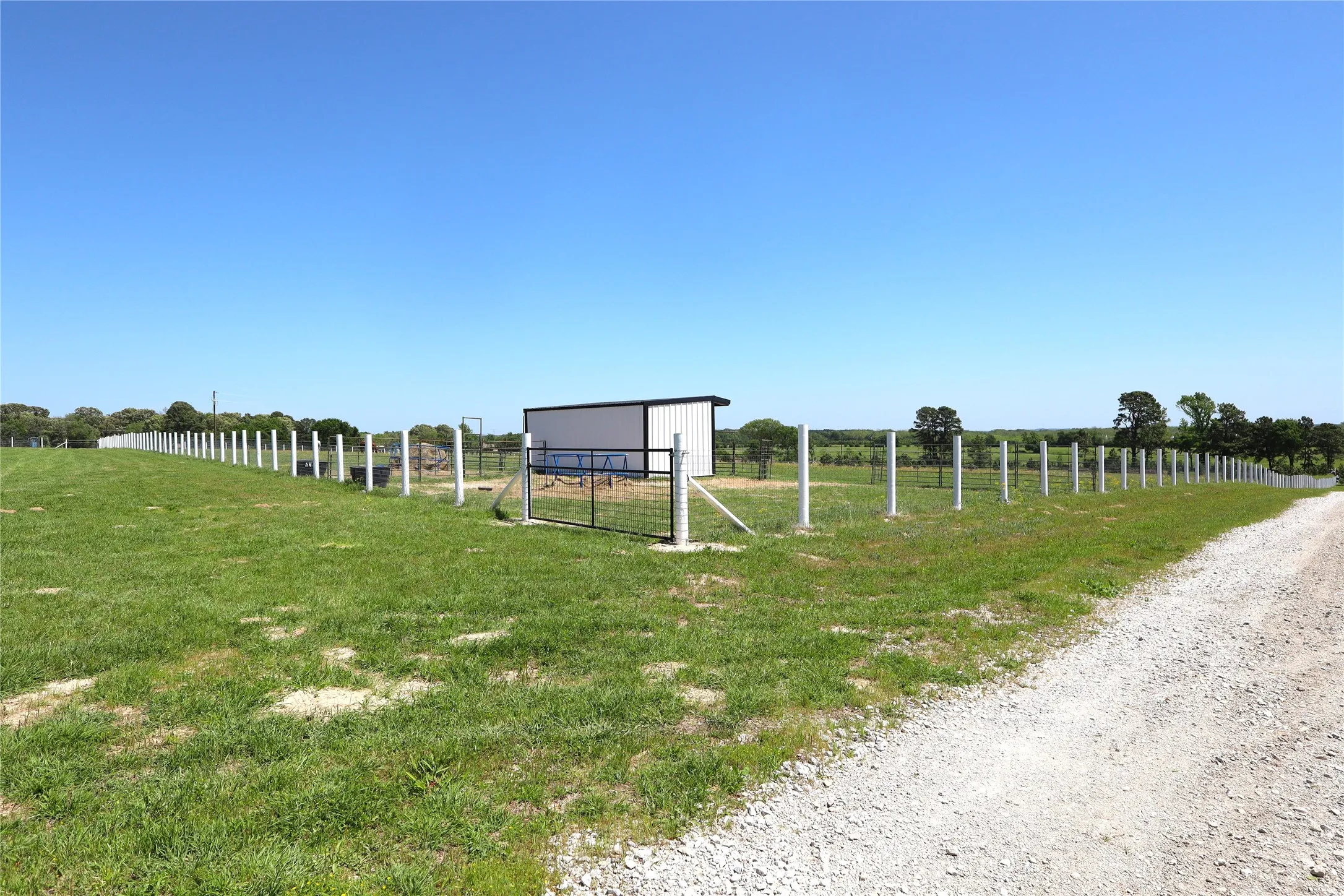 Improved Land For Sale in Henderson County , 1140 CR-3412, Chandler, Texas 75758, 0, 0, Garage spaces, 0 Sqft, built in 0, mls#20925319, Real Estate Agent in Chandler, Homes For Sale in Henderson county, Homes For Sale in Chandler, Realtor in Chandler Texas, Real Estate Brokerage Independent Realty Texas, Luminita Cordes Realtor