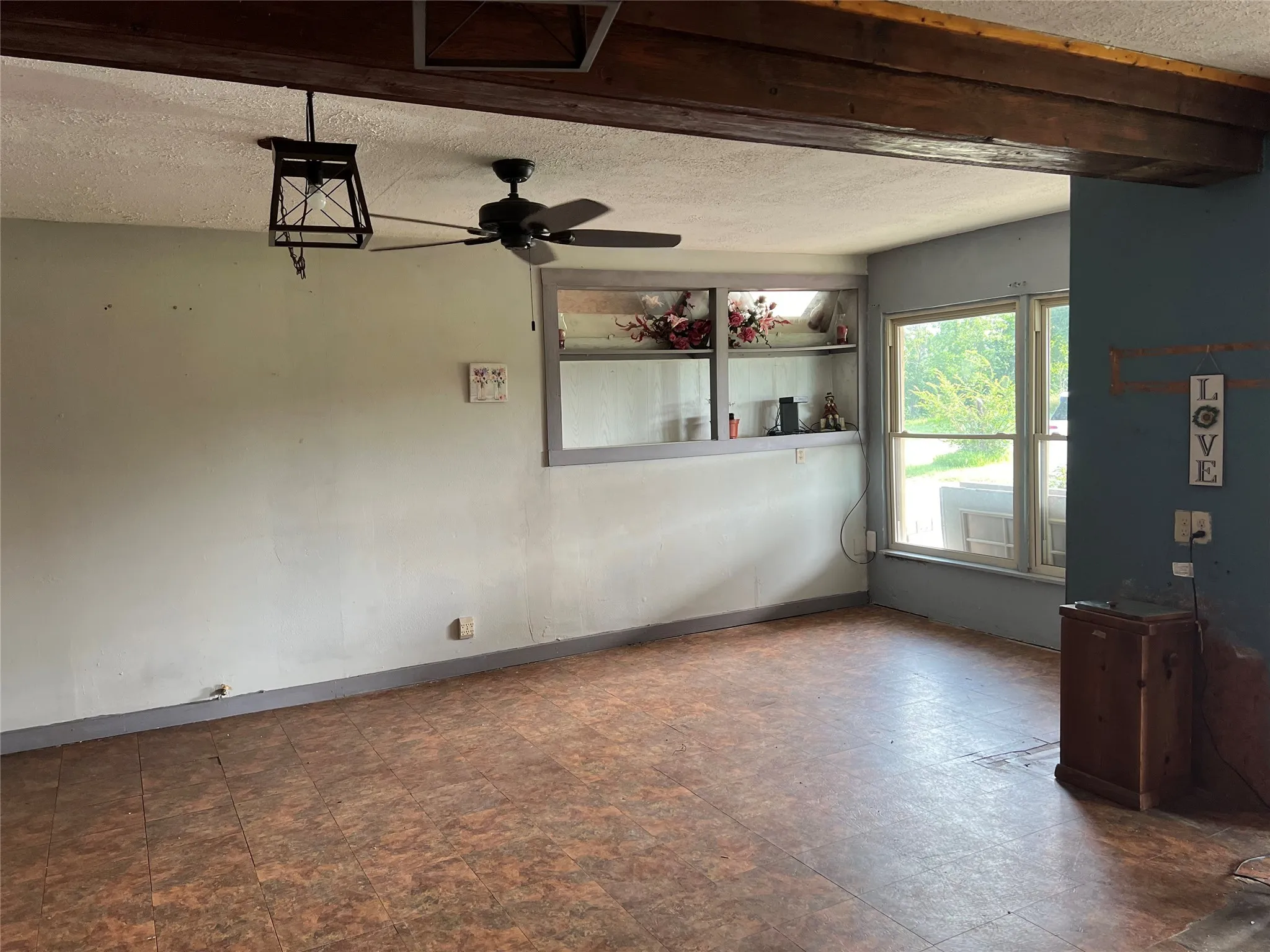 Single Family Residence For Sale in Erath County , 3883 CR 300, Dublin, Texas 76446, 3 Bedrooms, 2 Bathrooms, Garage spaces, 2,500 Sqft, built in 1984, Price $175,000, mls#20926122, Real Estate Agent in Dublin, Homes For Sale in Erath county, Homes For Sale in Dublin, Realtor in Dublin Texas, Real Estate Brokerage Independent Realty Texas, Luminita Cordes Realtor