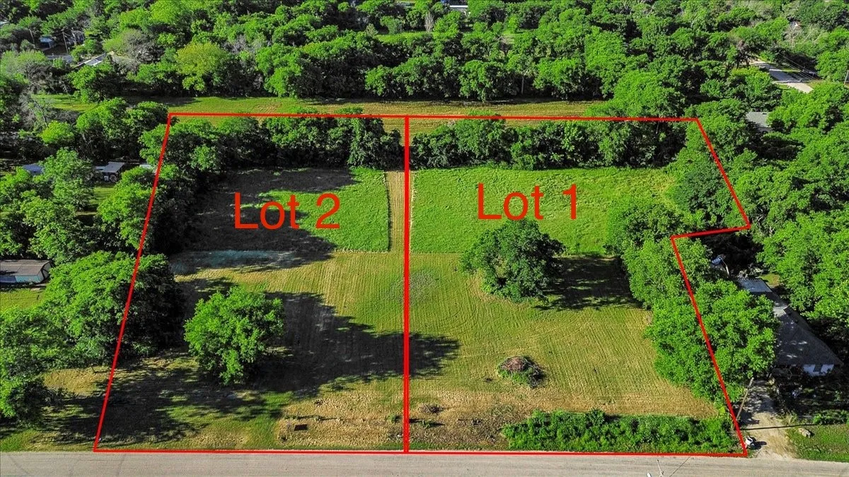 View of property location with property boundaries highlighted