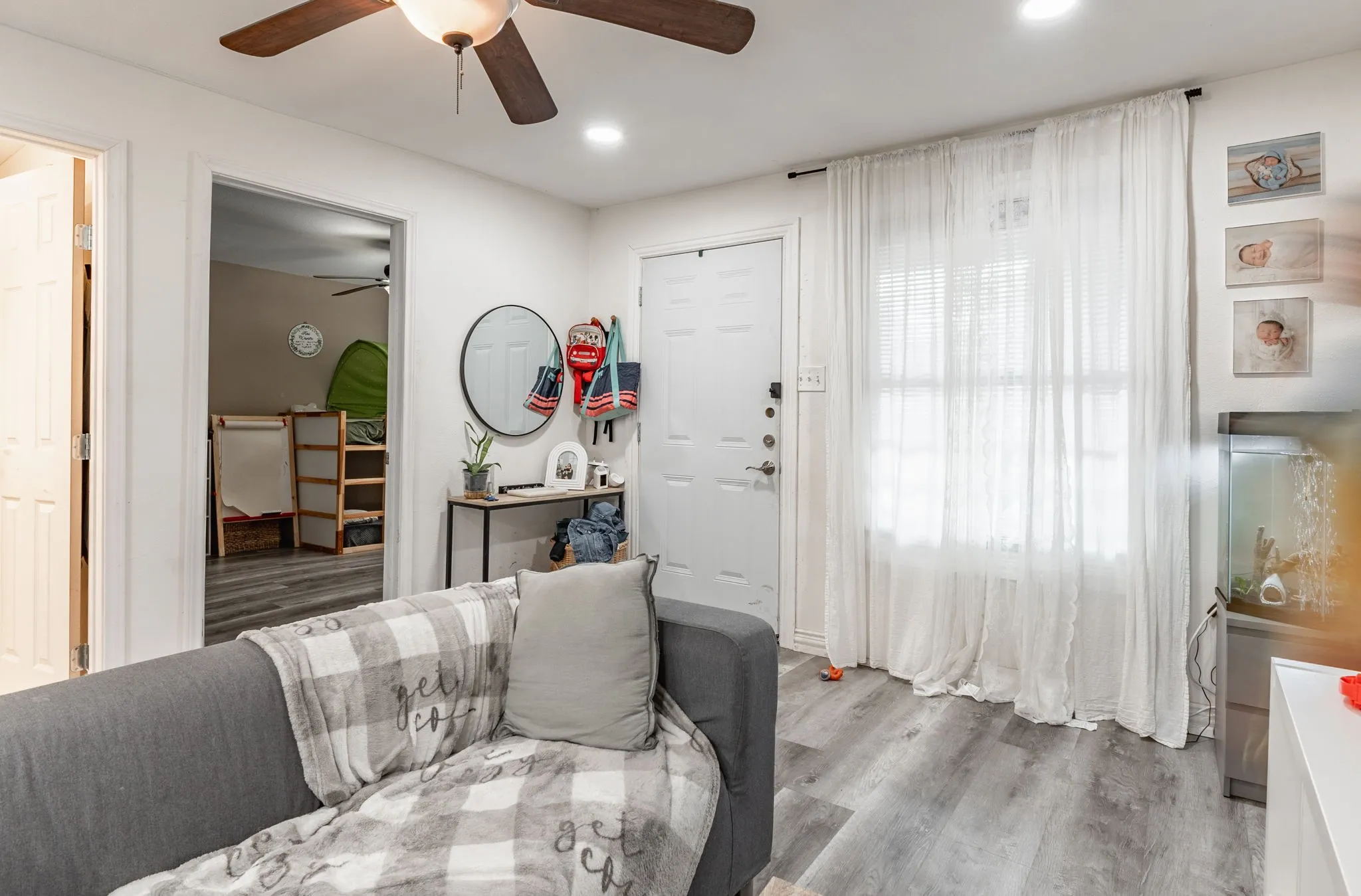 Single Family Residence For Sale in Dallas County , 1100 Hillburn Drive, Dallas, Texas 75217, 3 Bedroom, 3 Bathroom, Garage spaces, 1,608 Sqft, built in 1940, Price $275,000, mls#20926411, Real Estate Agent in Dallas, Homes For Sale in Dallas county, Homes For Sale in Dallas, Realtor in Dallas Texas, Real Estate Brokerage Independent Realty Texas, Luminita Cordes Realtor