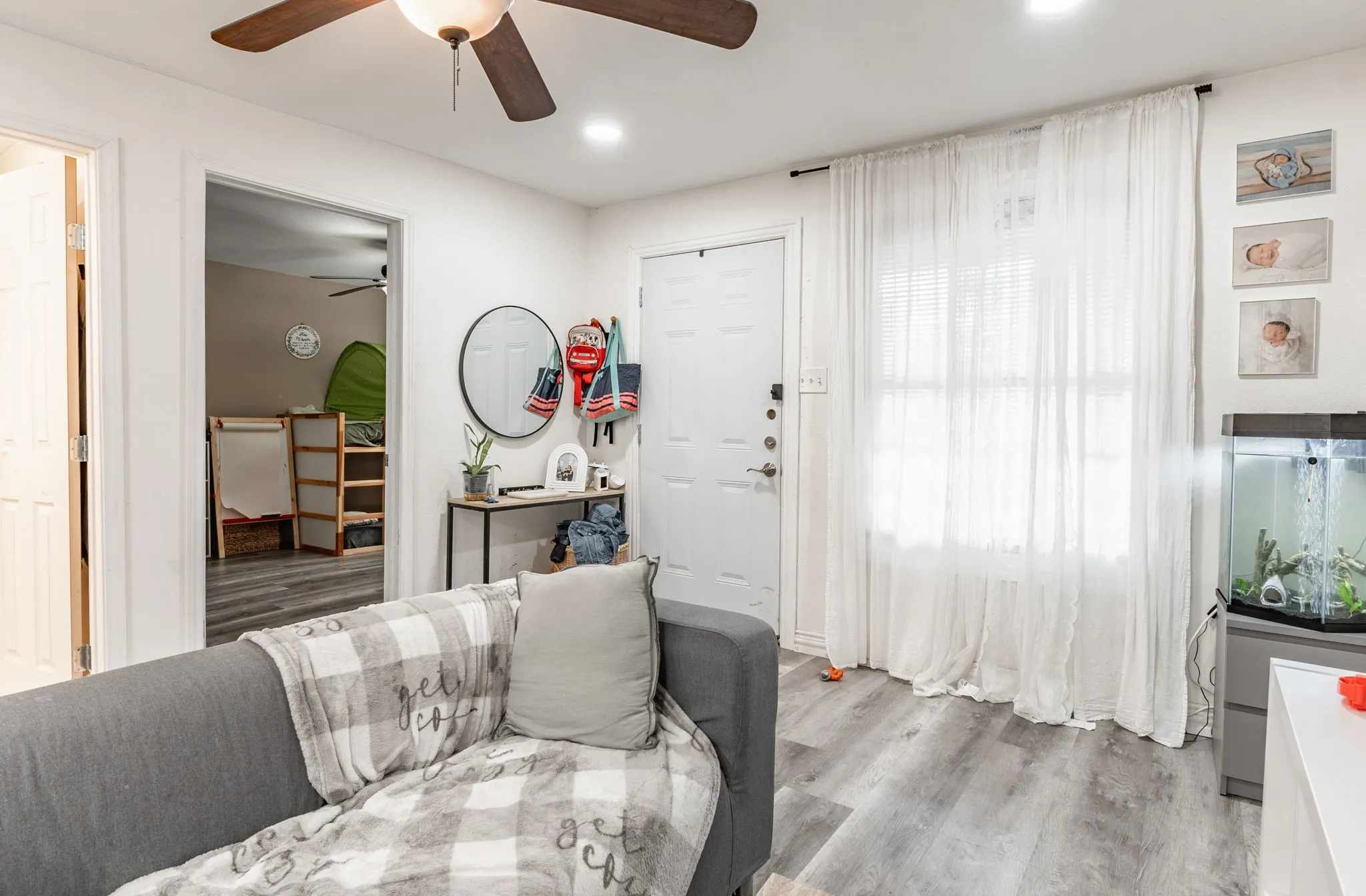 Single Family Residence For Sale in Dallas County , 1100 Hillburn Drive, Dallas, Texas 75217, 3 Bedroom, 3 Bathroom, Garage spaces, 1,608 Sqft, built in 1940, Price $275,000, mls#20926411, Real Estate Agent in Dallas, Homes For Sale in Dallas county, Homes For Sale in Dallas, Realtor in Dallas Texas, Real Estate Brokerage Independent Realty Texas, Luminita Cordes Realtor