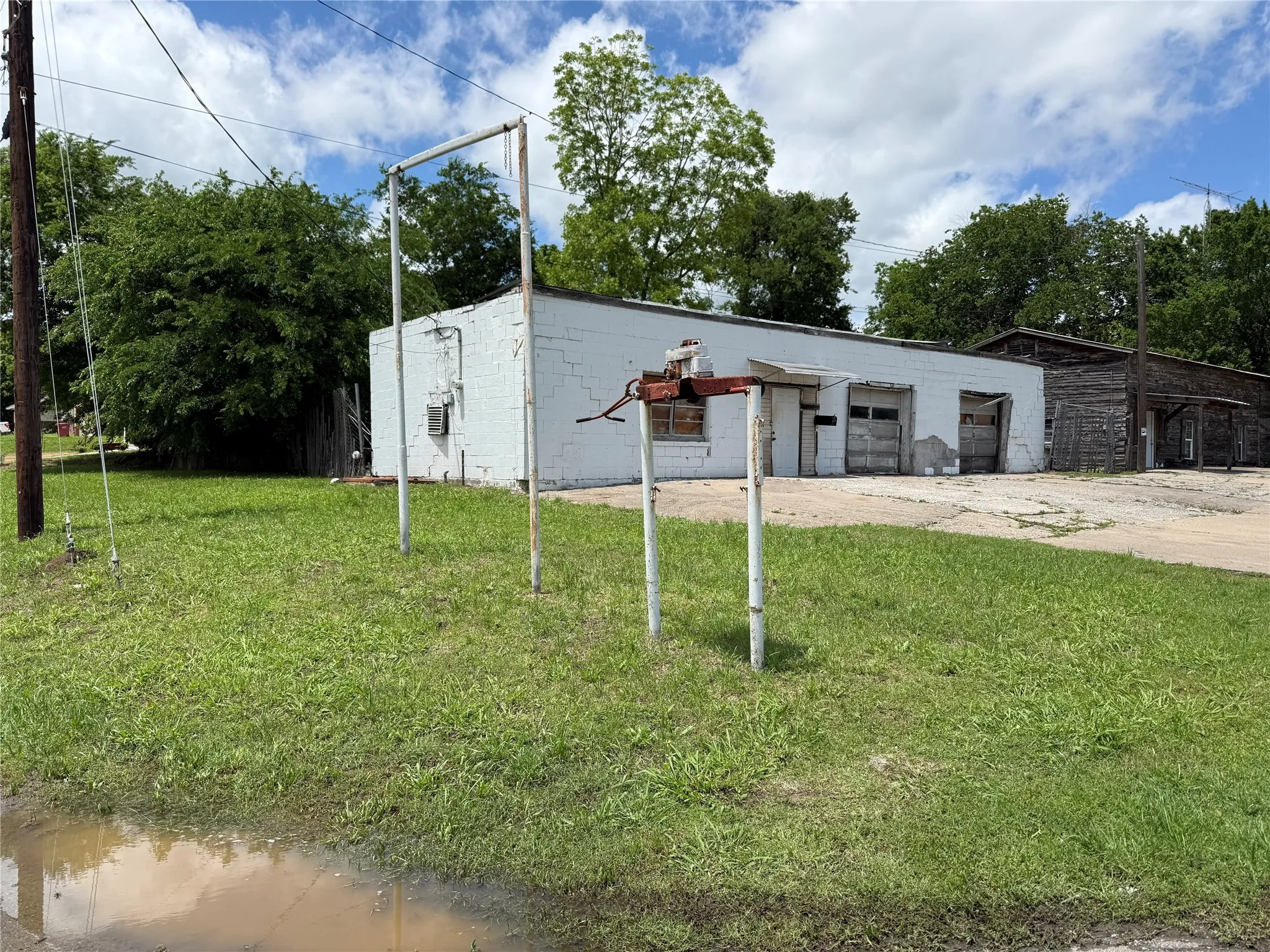 Business For Sale in Fannin County , 501 Katy Boulevard, Bonham, Texas 75418, 0, 0, Garage spaces, 0 Sqft, built in 1950, Preowned, mls#20928202, Real Estate Agent in Bonham, Homes For Sale in Fannin county, Homes For Sale in Bonham, Realtor in Bonham Texas, Real Estate Brokerage Independent Realty Texas, Luminita Cordes Realtor