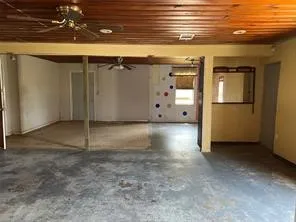 Retail For Sale in Rains County , 937 S State Highway 19, Emory, Texas 75440, 0, 0, Garage spaces, 0 Sqft, built in 1970, Preowned, mls#20929917, Real Estate Agent in Emory, Homes For Sale in Rains county, Homes For Sale in Emory, Realtor in Emory Texas, Real Estate Brokerage Independent Realty Texas, Luminita Cordes Realtor