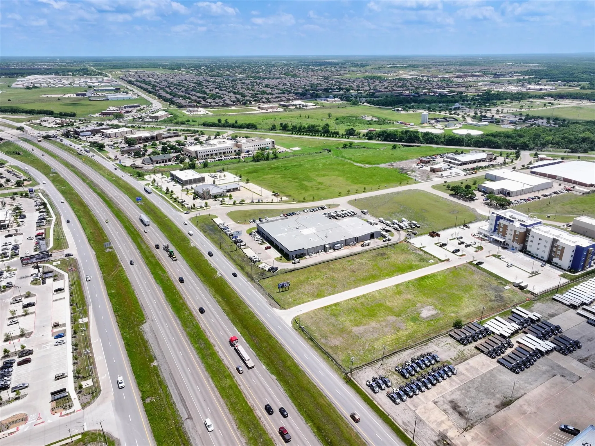 Unimproved Land For Sale in Kaufman County , 503 E US Highway 80, Forney, Texas 75126, 0, 0, Garage spaces, 0 Sqft, built in 0, Price $4,174,000, mls#20927217, Real Estate Agent in Forney, Homes For Sale in Kaufman county, Homes For Sale in Forney, Realtor in Forney Texas, Real Estate Brokerage Independent Realty Texas, Luminita Cordes Realtor