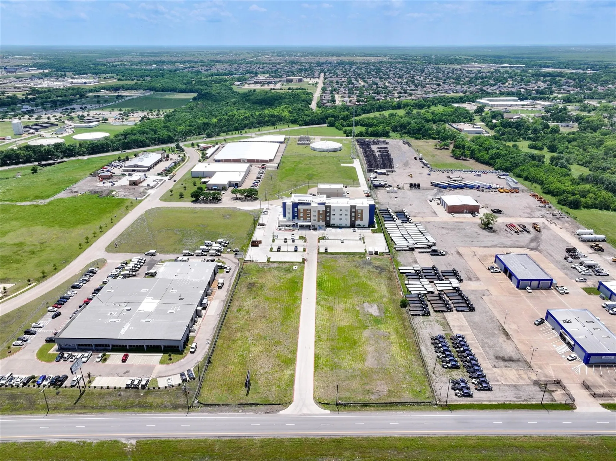 Unimproved Land For Sale in Kaufman County , 503 E US Hwy 80, Forney, Texas 75126, 0, 0, Garage spaces, 0 Sqft, built in 0, Price $2,454,600, mls#20930286, Real Estate Agent in Forney, Homes For Sale in Kaufman county, Homes For Sale in Forney, Realtor in Forney Texas, Real Estate Brokerage Independent Realty Texas, Luminita Cordes Realtor