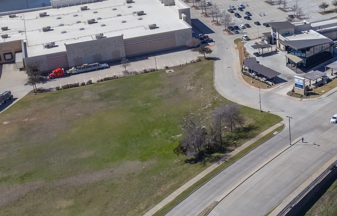 Retail For Sale in Dallas County , 4900 N Garland Avenue, Garland, Texas 75040, 0, 0, Garage spaces, 0 Sqft, built in 0, Price $2,500,000, mls#20913500, Real Estate Agent in Garland, Homes For Sale in Dallas county, Homes For Sale in Garland, Realtor in Garland Texas, Real Estate Brokerage Independent Realty Texas, Luminita Cordes Realtor