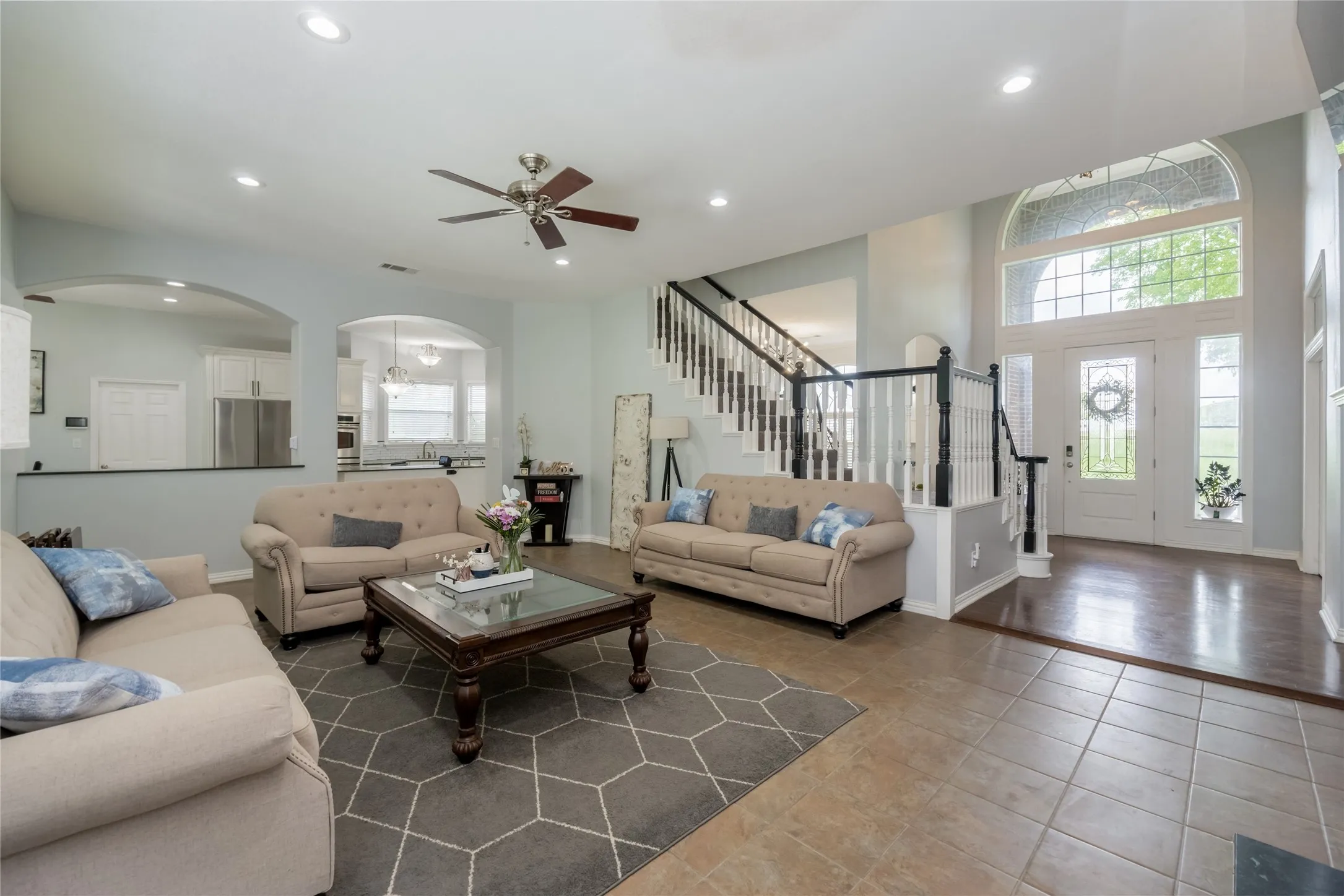 Single Family Residence For Sale in Ellis County , 135 Kirkpatrick Road, Ennis, Texas 75119, 3 Bedrooms, 4 Bathrooms, 6 Garage spaces, 3,482 Sqft, built in 2004, Preowned, Price $629,000, mls#20913458, Real Estate Agent in Ennis, Homes For Sale in Ellis county, Homes For Sale in Ennis, Realtor in Ennis Texas, Real Estate Brokerage Independent Realty Texas, Luminita Cordes Realtor