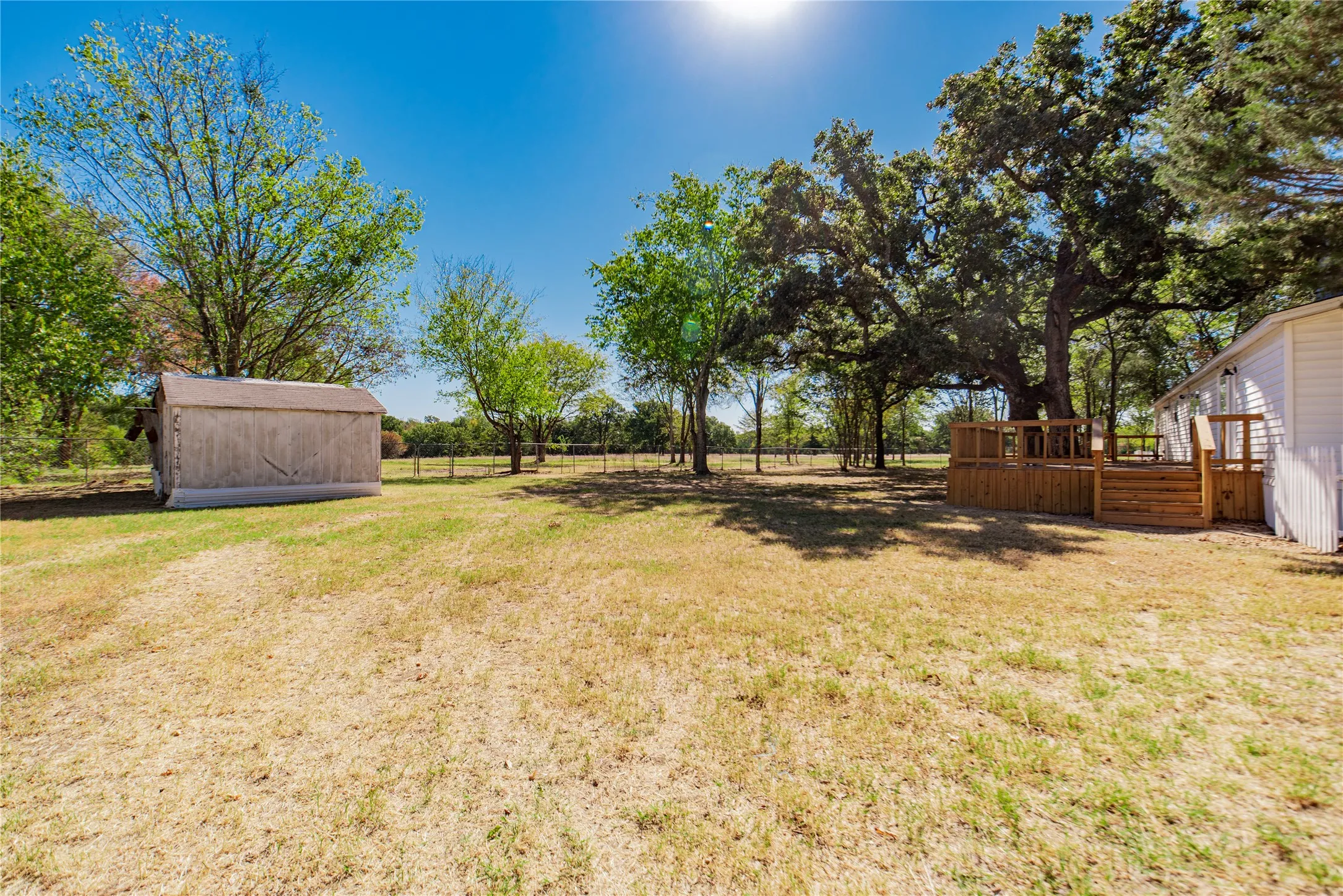 Mobile Home For Sale in Rains County , 204 Rs County Road 1503, Point, Texas 75472, 3 Bedroom, 2 Bathroom, Garage spaces, 1,792 Sqft, built in 1996, Preowned, mls#20931629, Real Estate Agent in Point, Homes For Sale in Rains county, Homes For Sale in Point, Realtor in Point Texas, Real Estate Brokerage Independent Realty Texas, Luminita Cordes Realtor