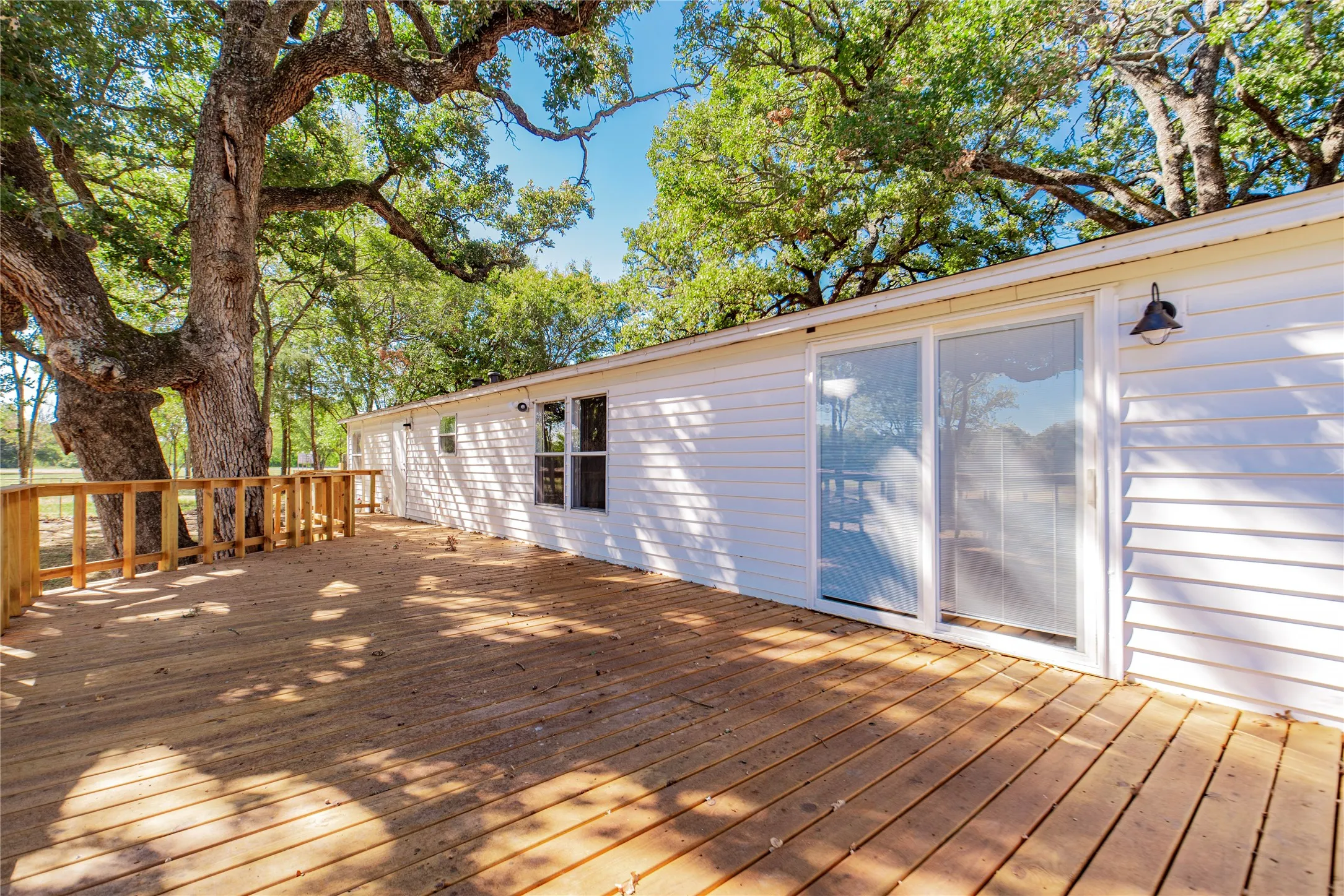 Mobile Home For Sale in Rains County , 204 Rs County Road 1503, Point, Texas 75472, 3 Bedroom, 2 Bathroom, Garage spaces, 1,792 Sqft, built in 1996, Preowned, mls#20931629, Real Estate Agent in Point, Homes For Sale in Rains county, Homes For Sale in Point, Realtor in Point Texas, Real Estate Brokerage Independent Realty Texas, Luminita Cordes Realtor