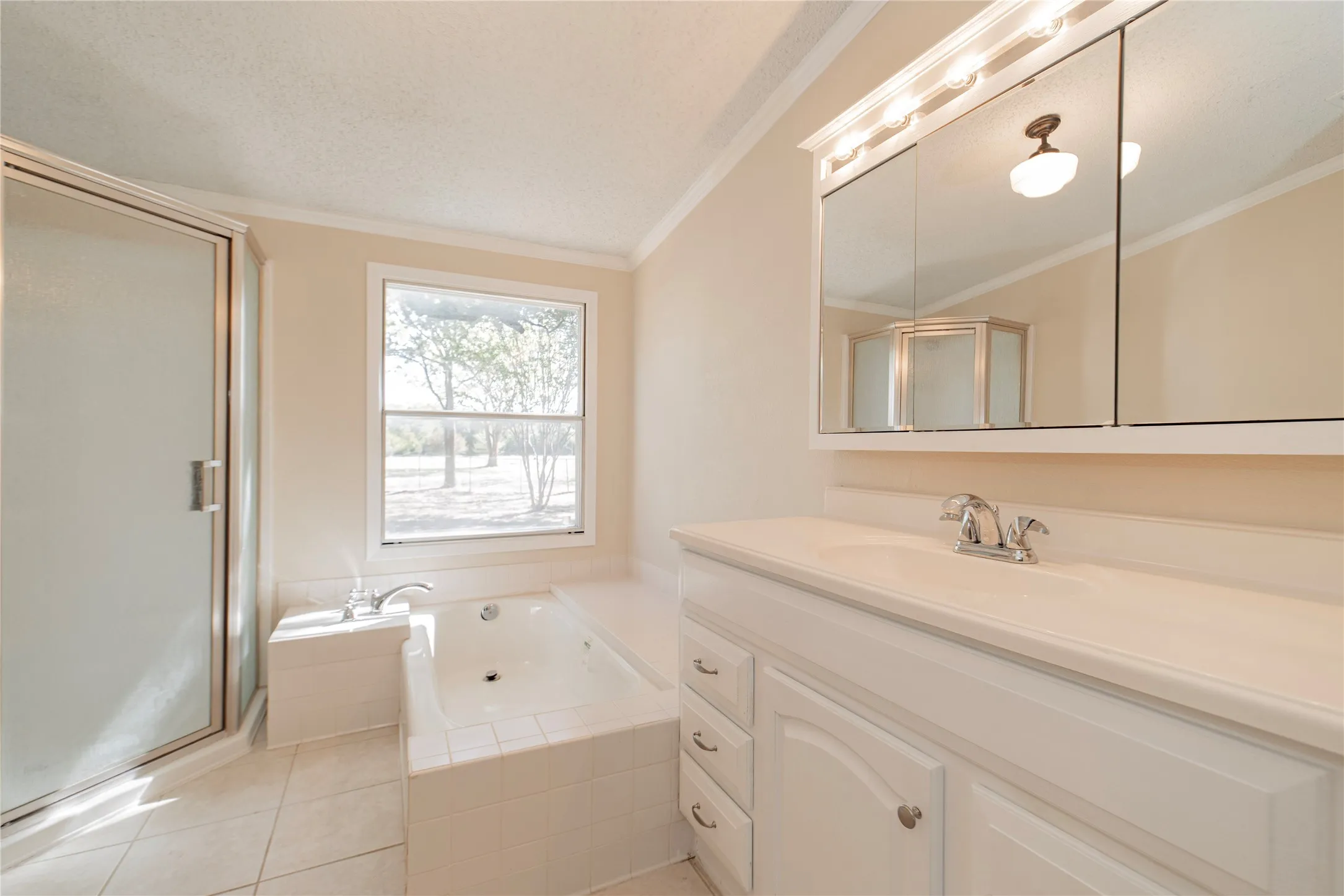Mobile Home For Sale in Rains County , 204 Rs County Road 1503, Point, Texas 75472, 3 Bedroom, 2 Bathroom, Garage spaces, 1,792 Sqft, built in 1996, Preowned, mls#20931629, Real Estate Agent in Point, Homes For Sale in Rains county, Homes For Sale in Point, Realtor in Point Texas, Real Estate Brokerage Independent Realty Texas, Luminita Cordes Realtor