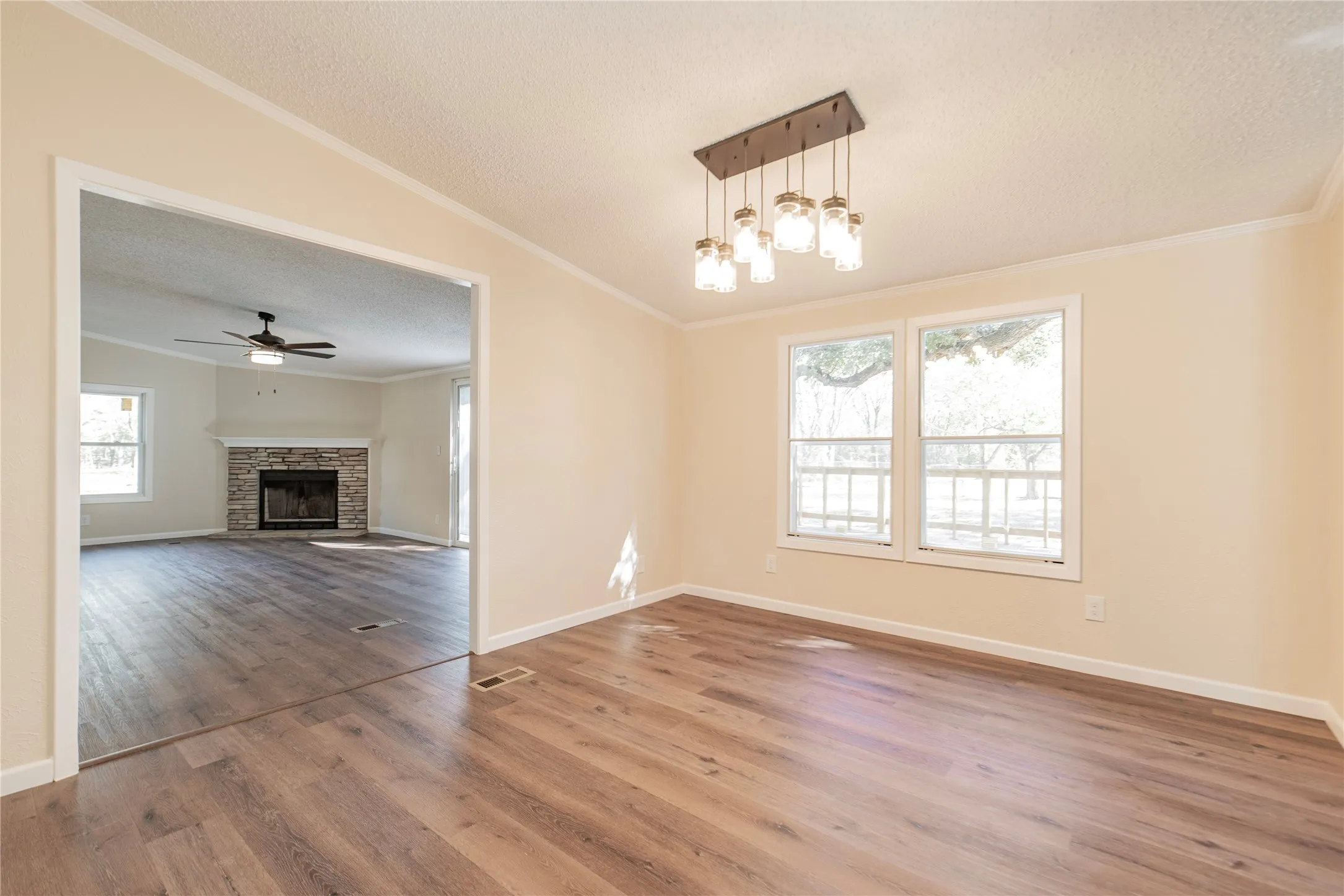 Mobile Home For Sale in Rains County , 204 Rs County Road 1503, Point, Texas 75472, 3 Bedroom, 2 Bathroom, Garage spaces, 1,792 Sqft, built in 1996, Preowned, mls#20931629, Real Estate Agent in Point, Homes For Sale in Rains county, Homes For Sale in Point, Realtor in Point Texas, Real Estate Brokerage Independent Realty Texas, Luminita Cordes Realtor