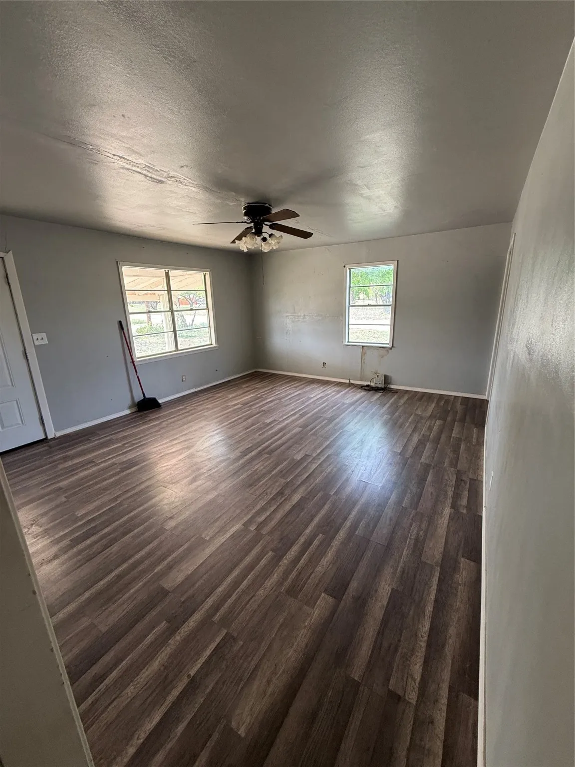 Single Family Residence For Sale in Coleman County , 701 Perry, Santa Anna, Texas 76878, 3 Bedrooms, 2 Bathrooms, Garage spaces, 1,092 Sqft, built in 0, Price $80,000, mls#20933868, Real Estate Agent in Santa Anna, Homes For Sale in Coleman county, Homes For Sale in Santa Anna, Realtor in Santa Anna Texas, Real Estate Brokerage Independent Realty Texas, Luminita Cordes Realtor